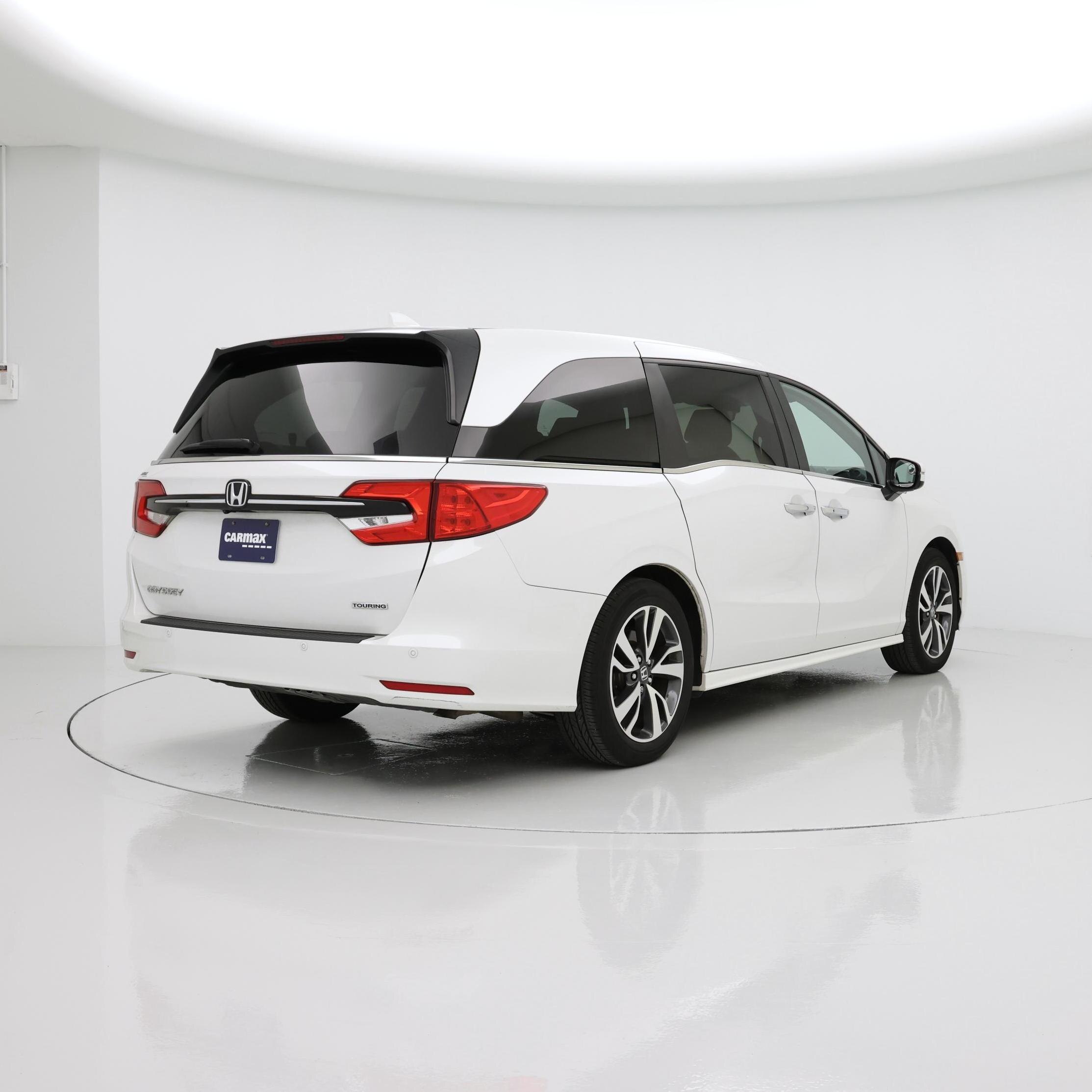 Thumbnail: 2023 Honda Odyssey - 8