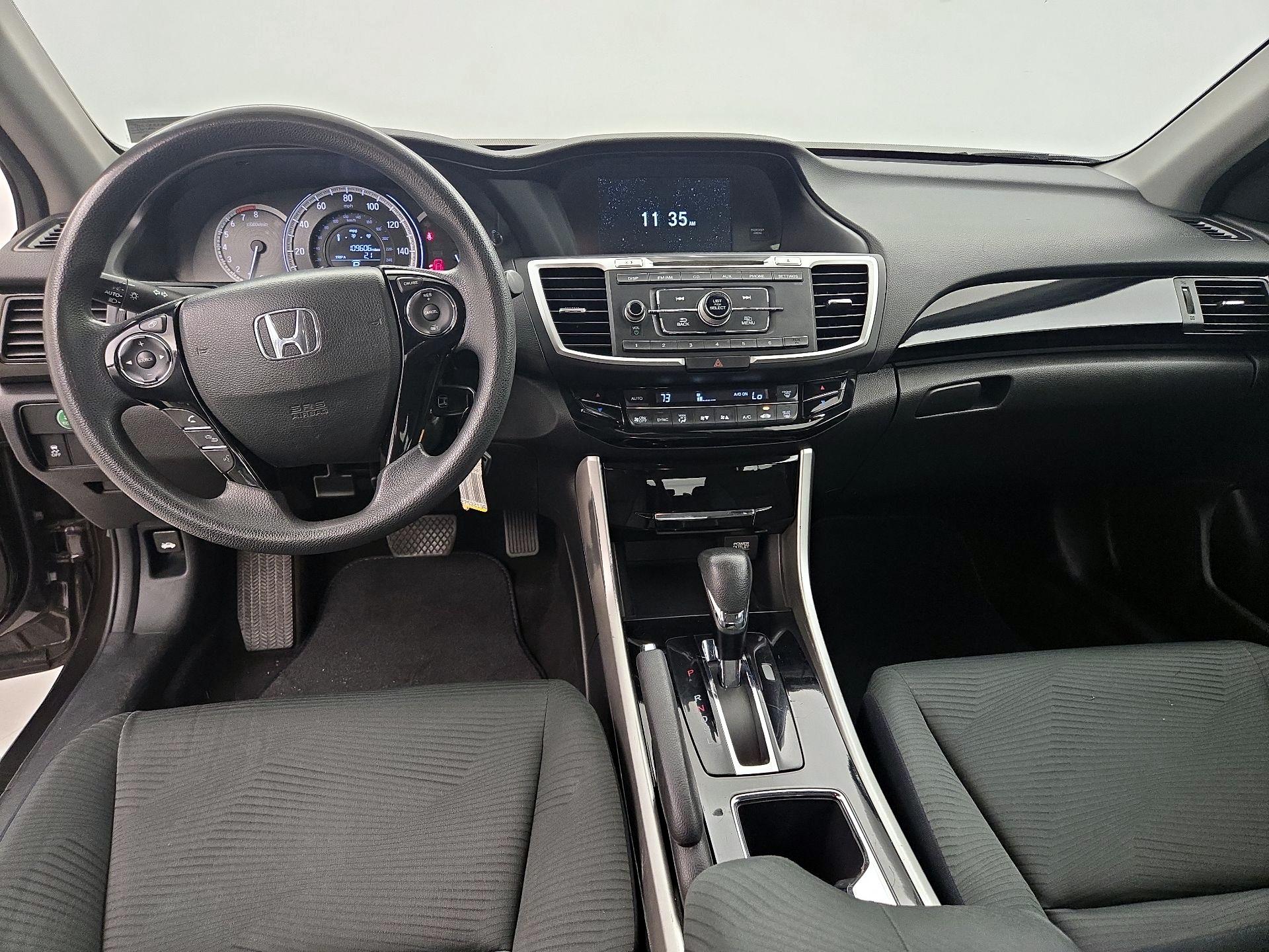 Thumbnail: 2017 Honda Accord - 9