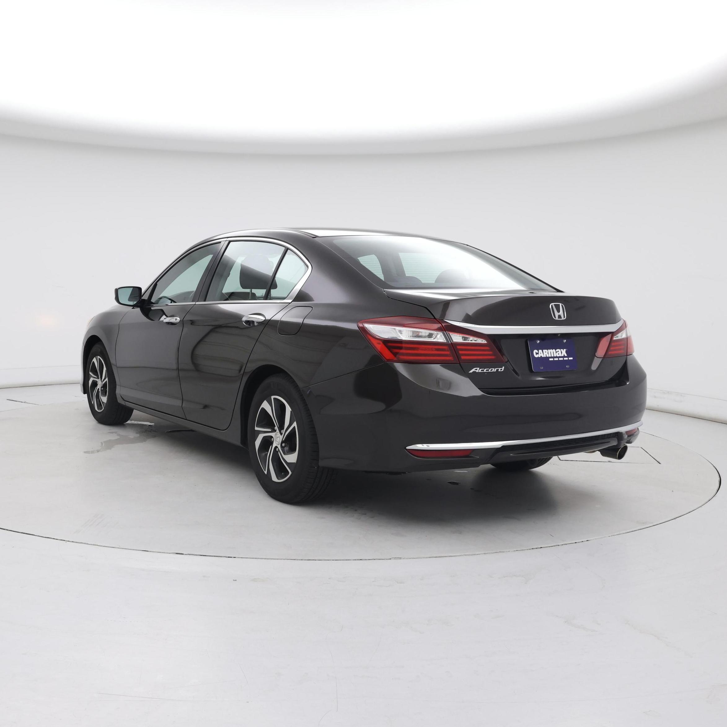 Thumbnail: 2017 Honda Accord - 2