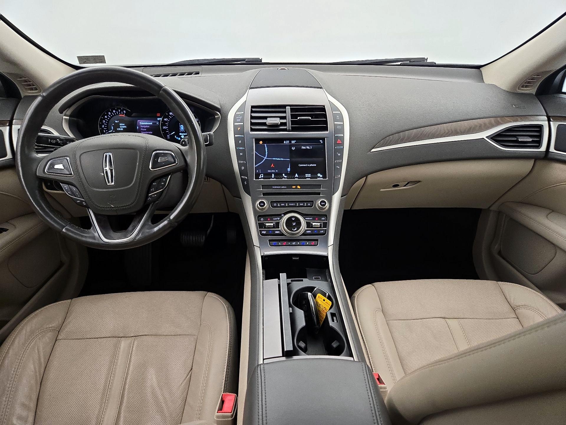 Thumbnail: 2017 Lincoln MKZ - 11