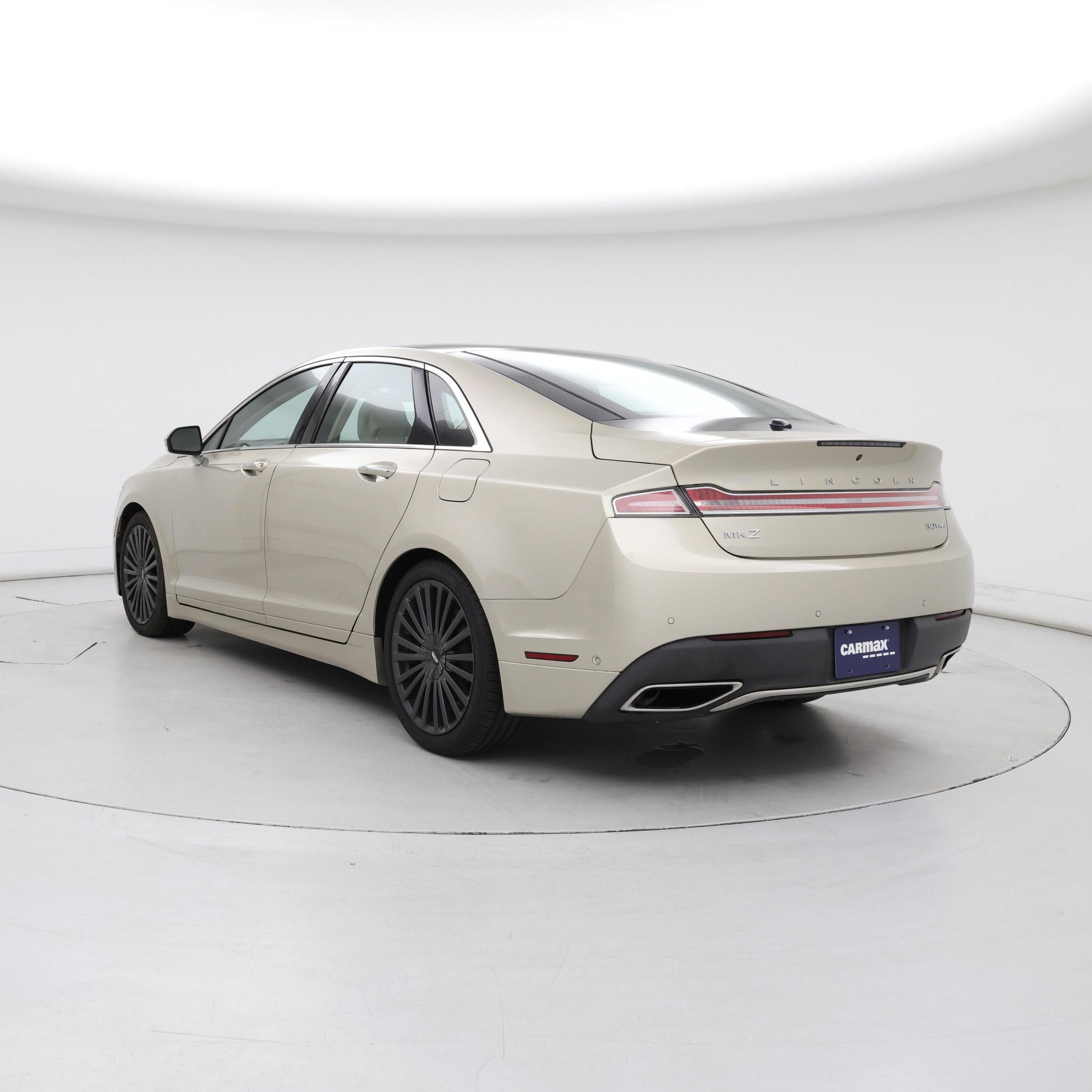 Thumbnail: 2017 Lincoln MKZ - 2