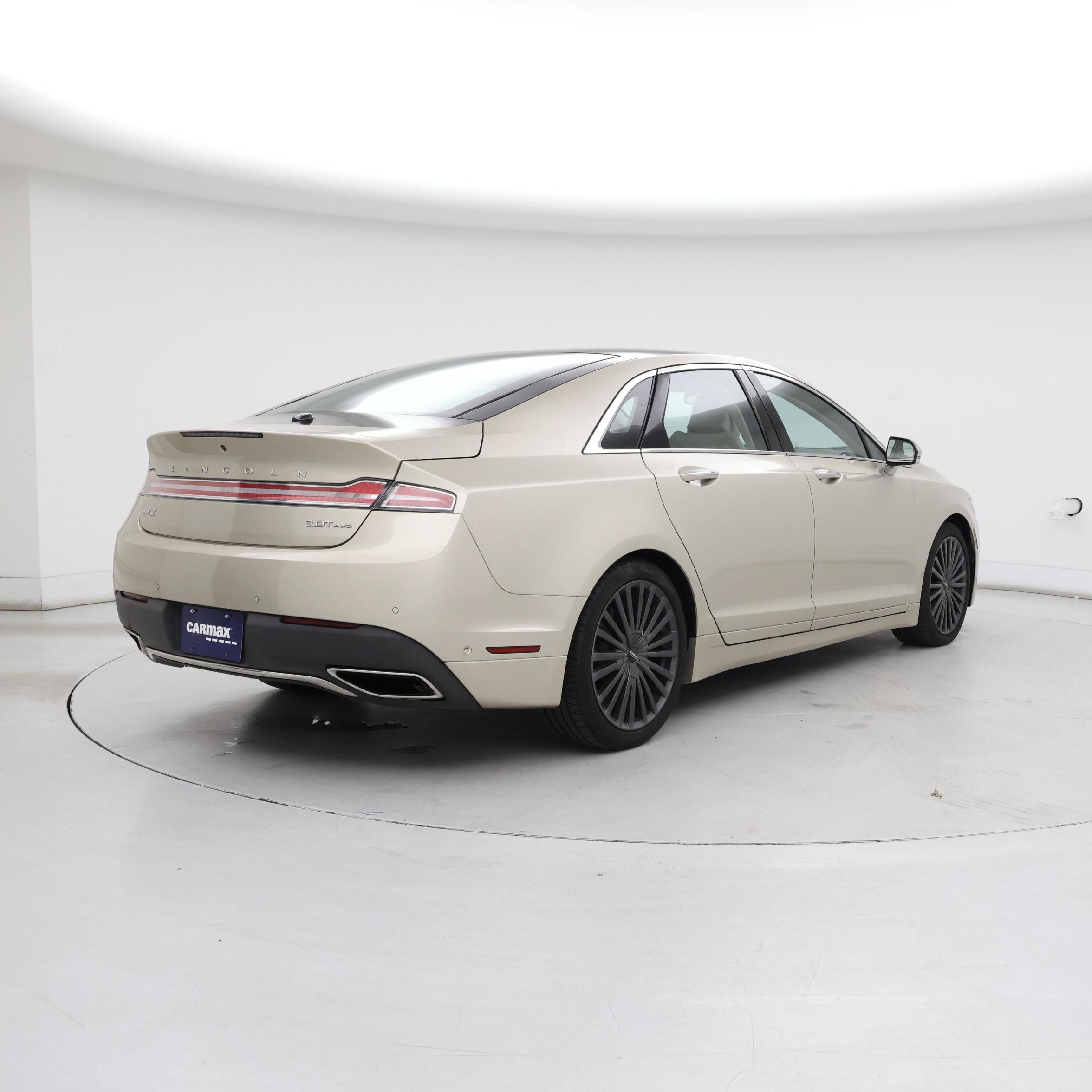Thumbnail: 2017 Lincoln MKZ - 8