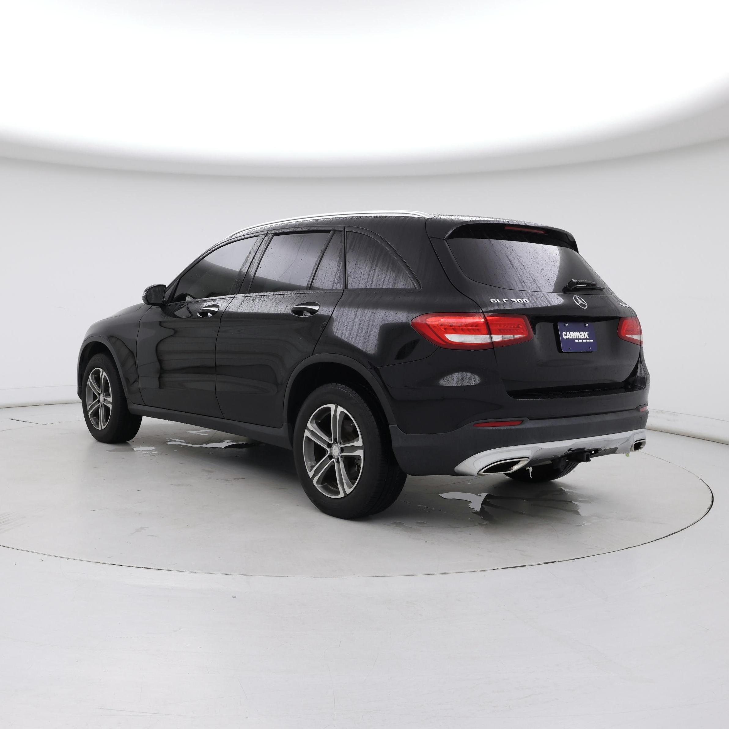 Thumbnail: 2017 Mercedes-Benz GLC - 2