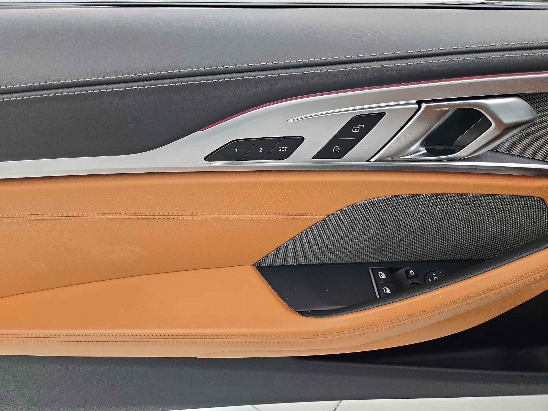 Thumbnail: 2019 BMW 8 Series - 12