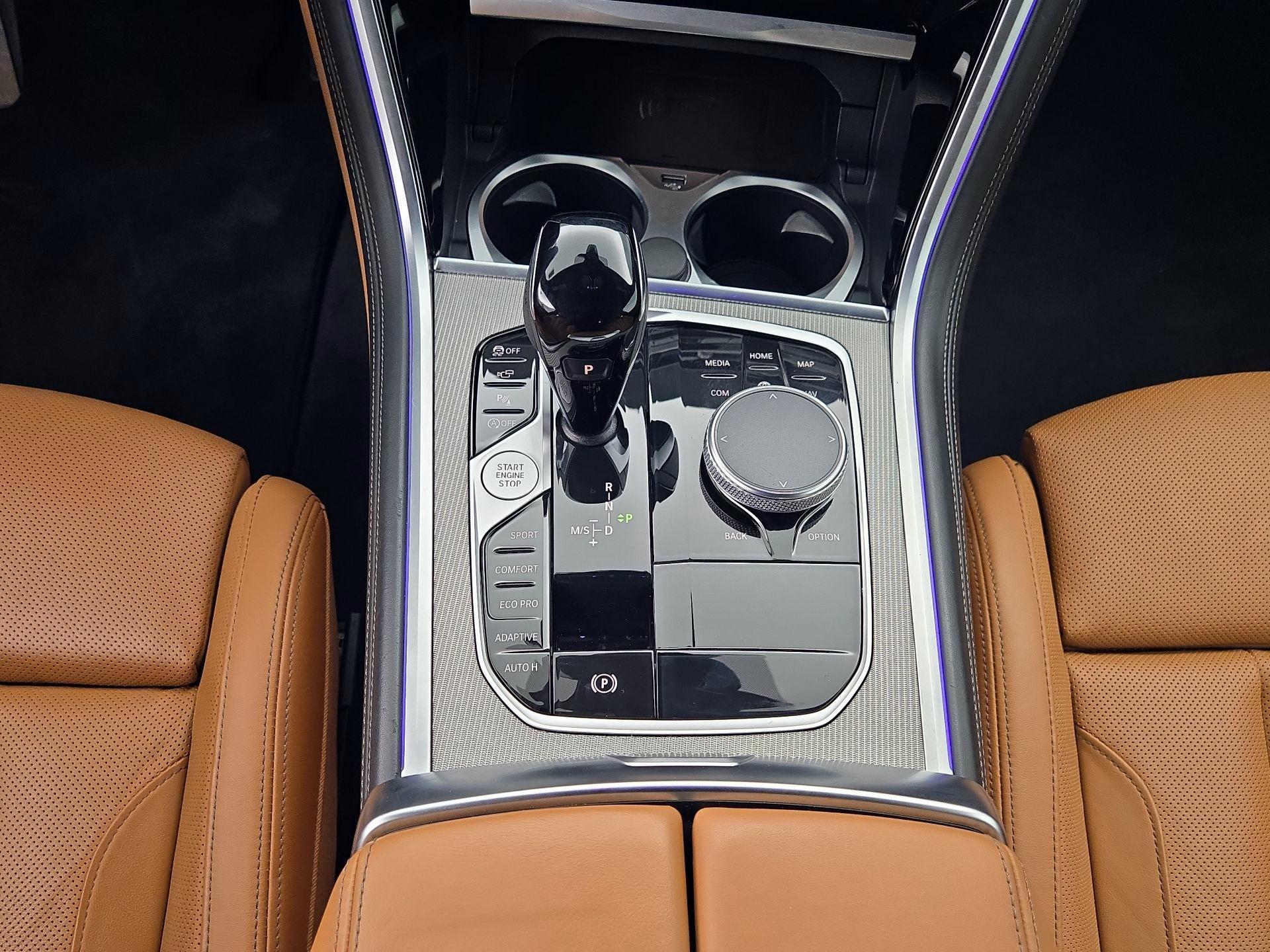 Thumbnail: 2019 BMW 8 Series - 18