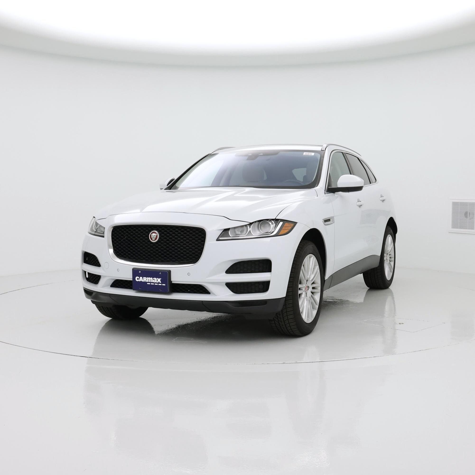 Thumbnail: 2019 Jaguar F-Pace - 4