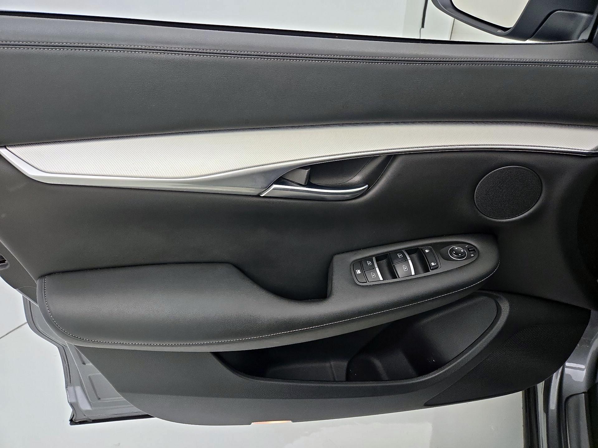 Thumbnail: 2020 INFINITI QX50 - 12