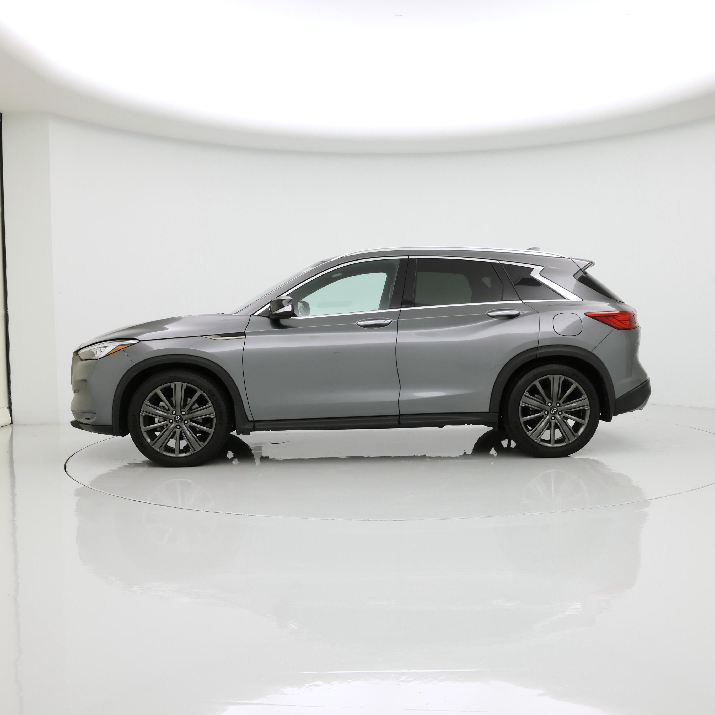 Thumbnail: 2020 INFINITI QX50 - 3