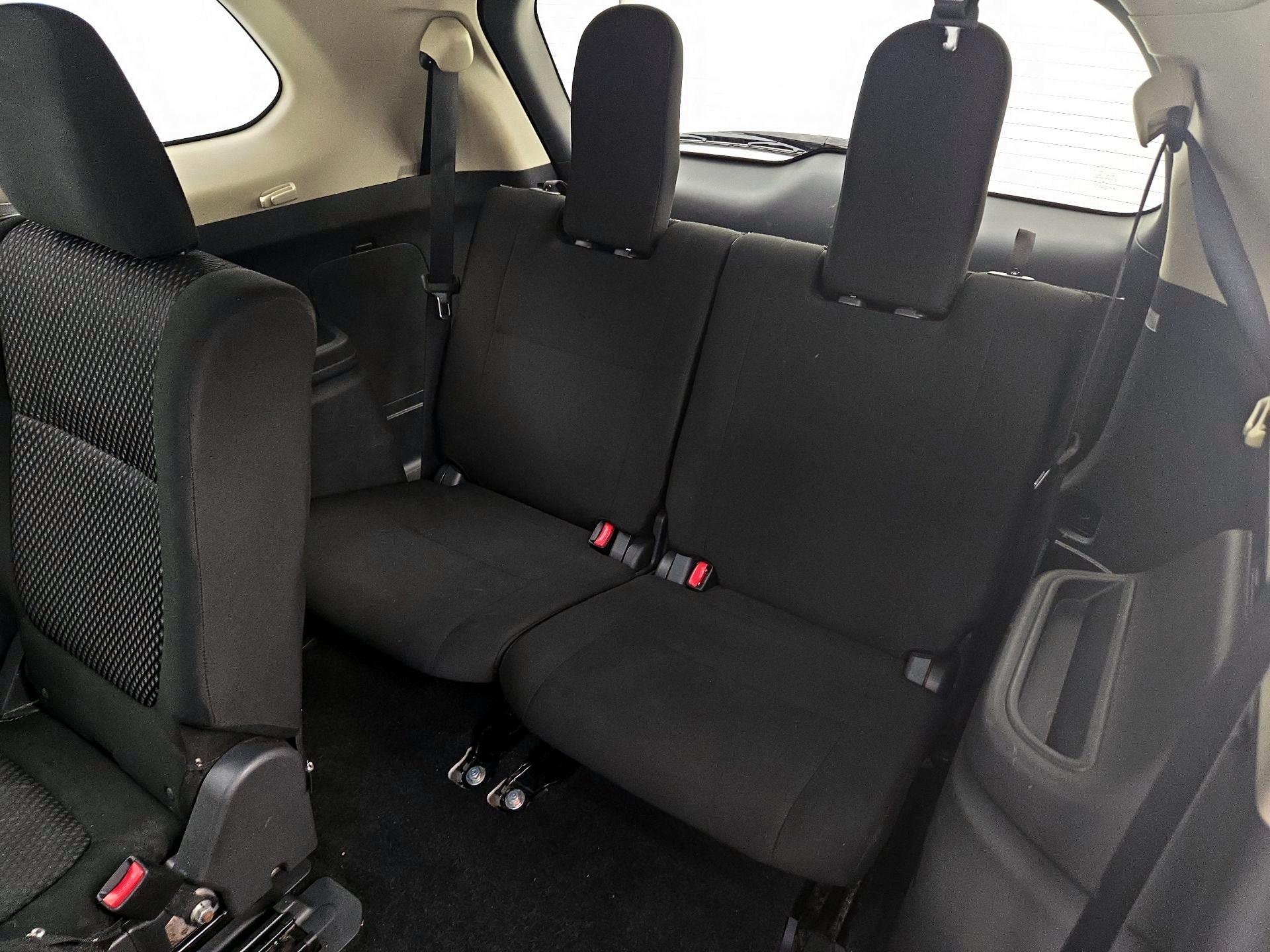 Thumbnail: 2017 Mitsubishi Outlander - 20