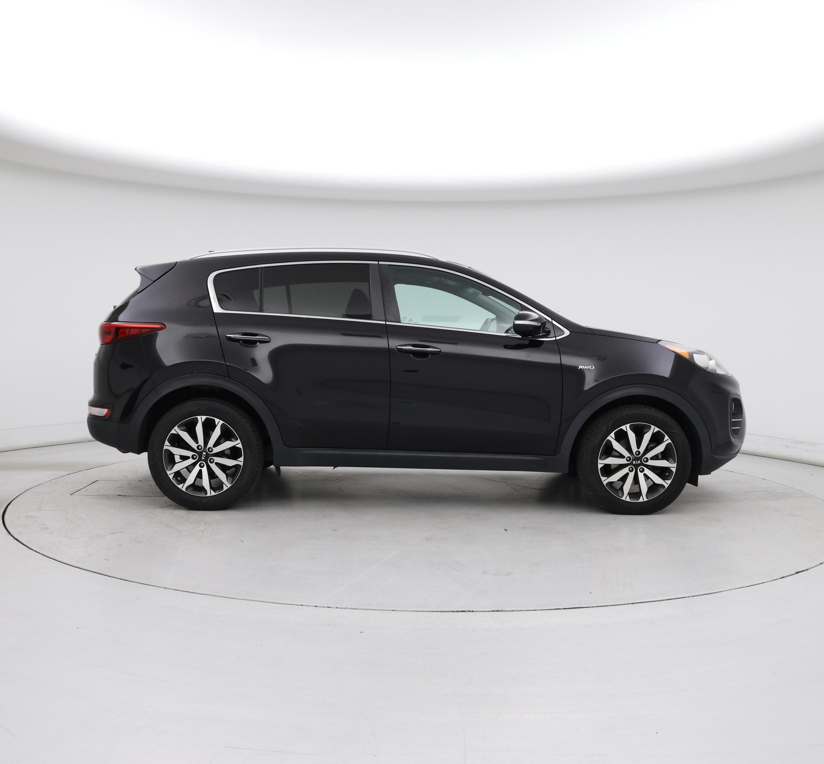 Thumbnail: 2017 Kia Sportage - 7