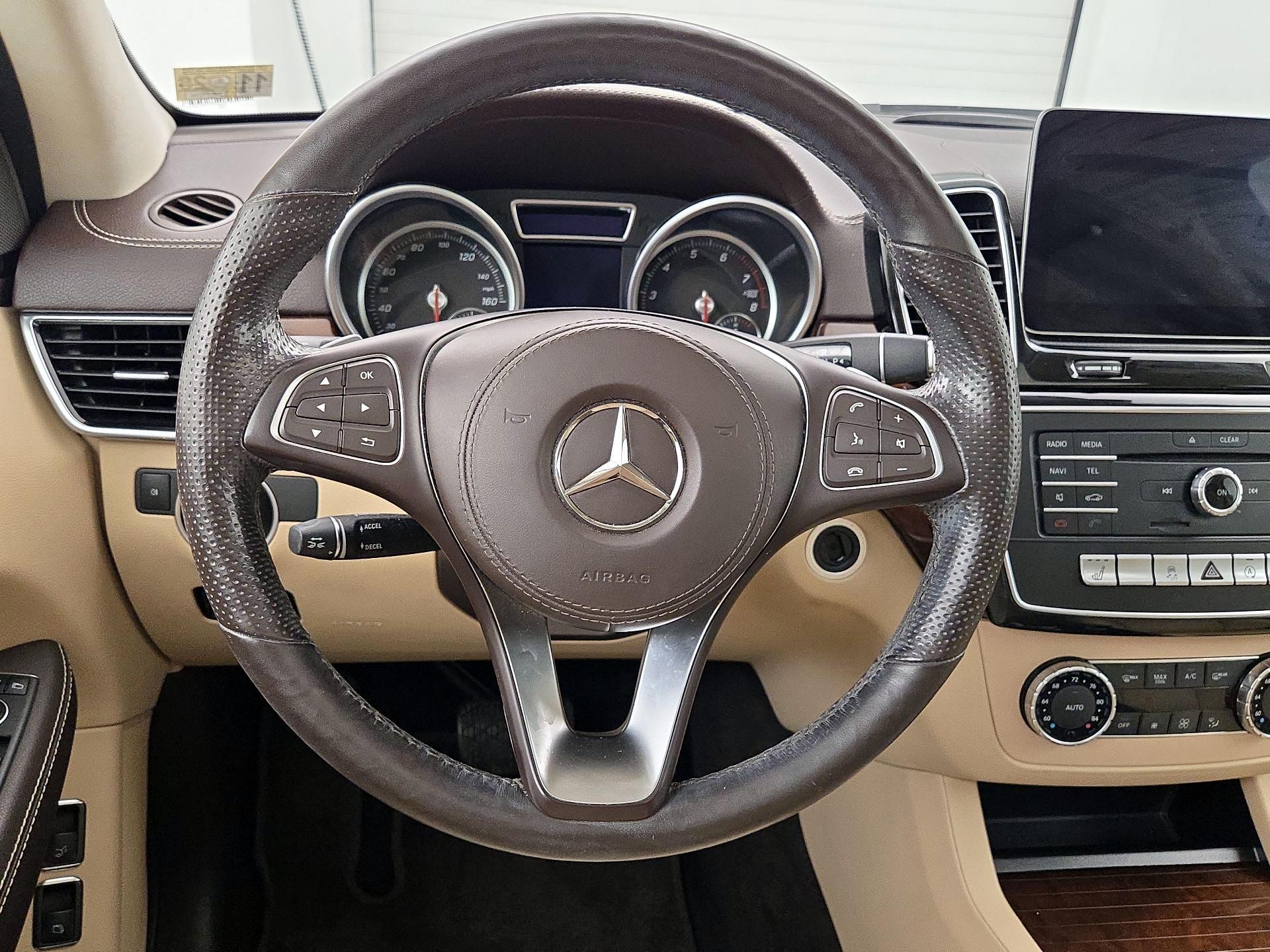Thumbnail: 2019 Mercedes-Benz GLS - 10