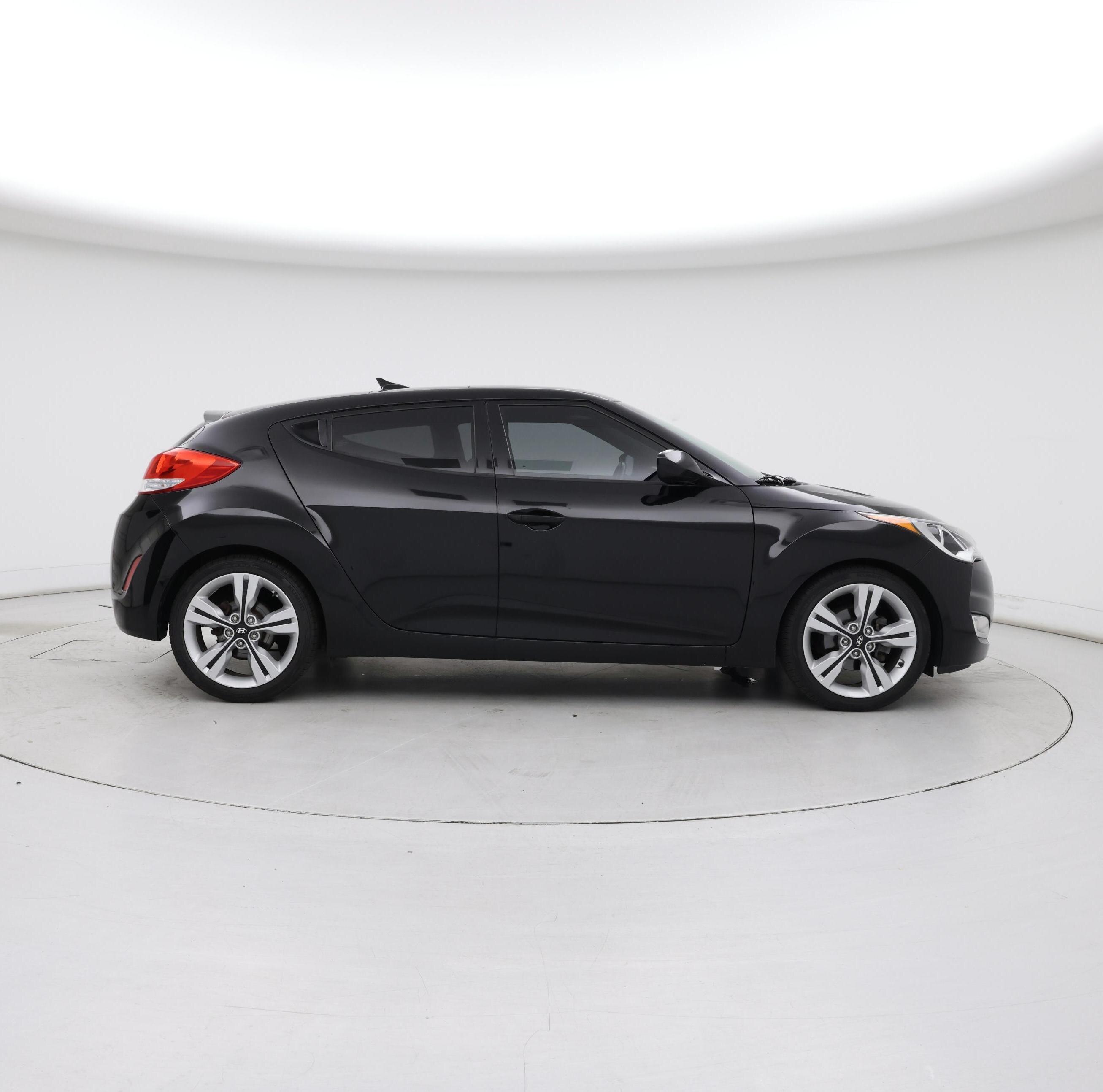 Thumbnail: 2017 Hyundai Veloster - 7