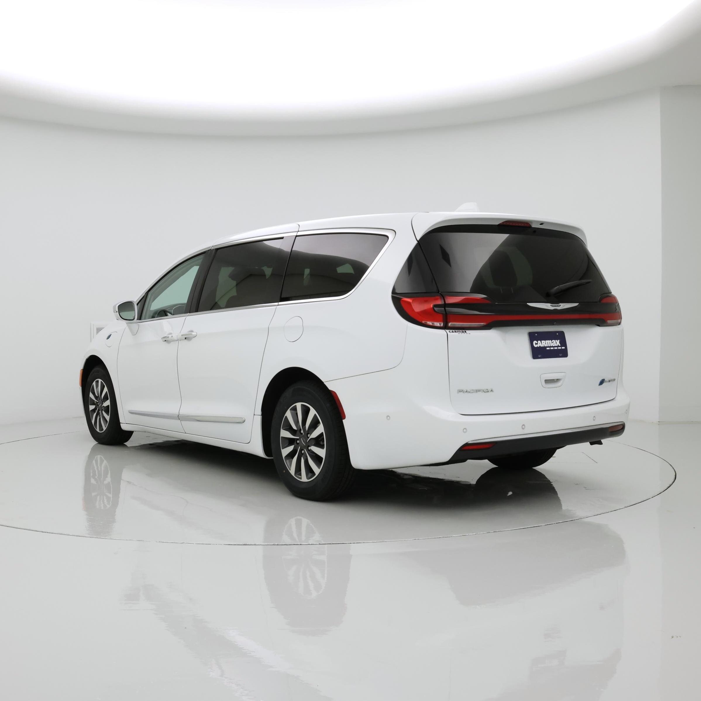 Thumbnail: 2022 Chrysler Pacifica - 2