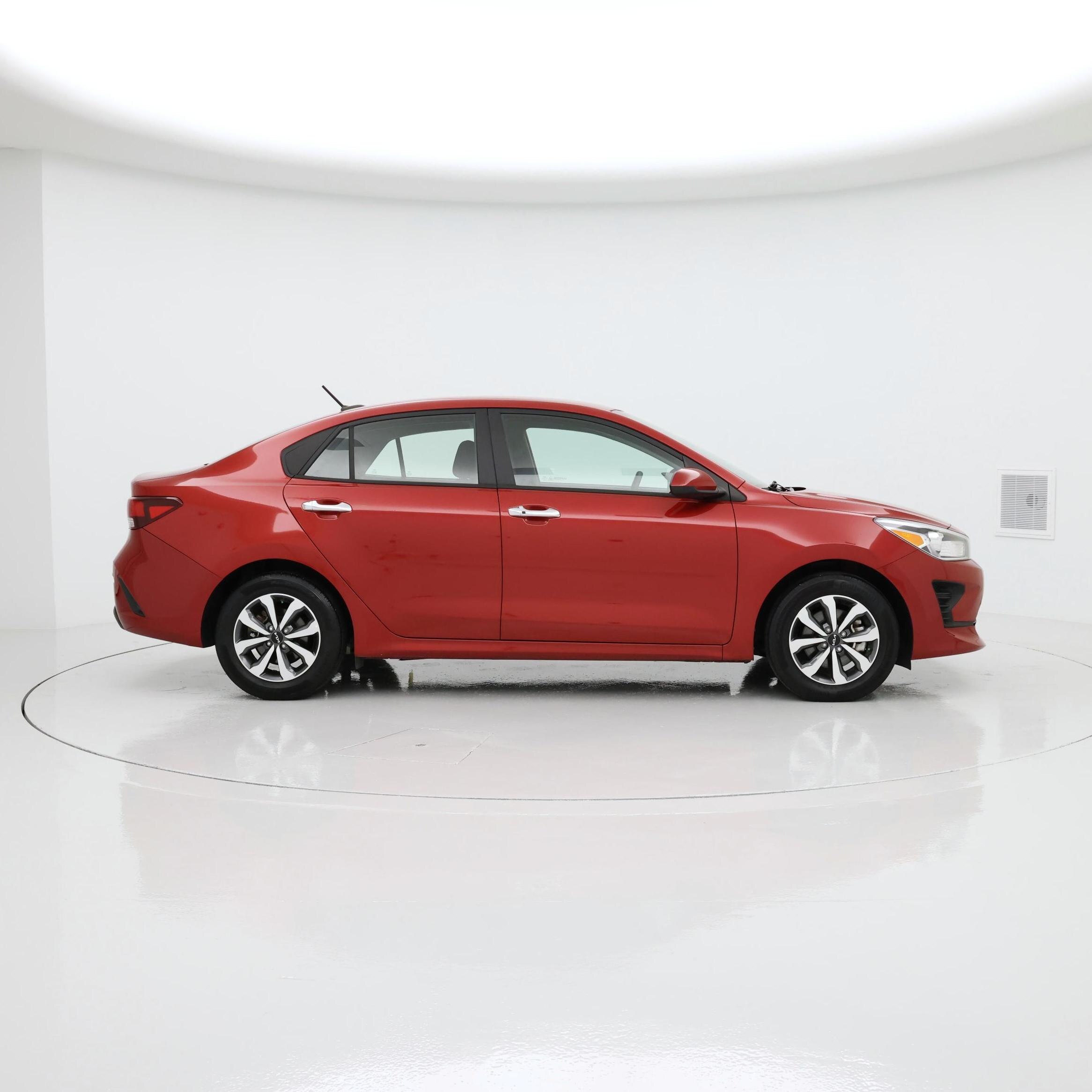 Thumbnail: 2022 Kia Rio - 7