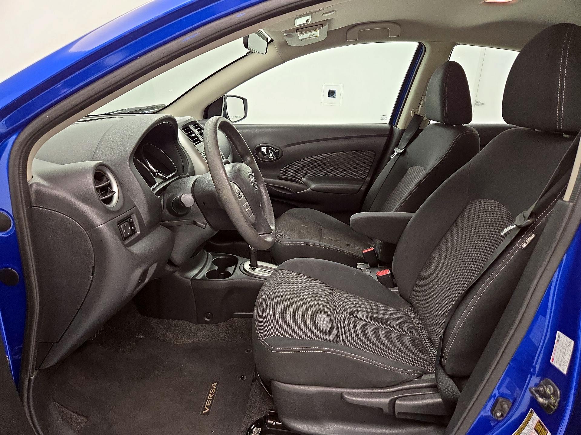 Thumbnail: 2016 Nissan Versa - 11
