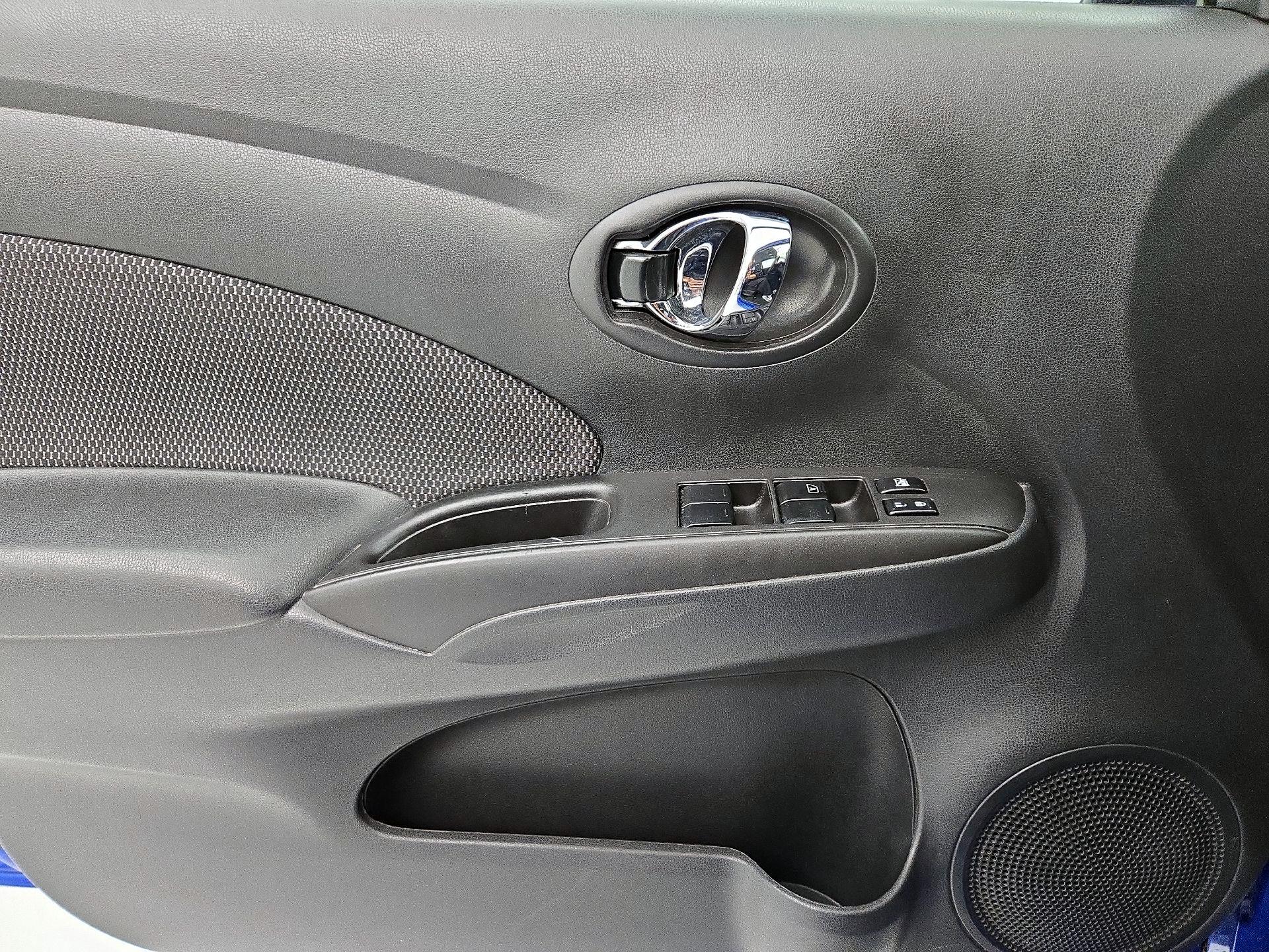 Thumbnail: 2016 Nissan Versa - 12