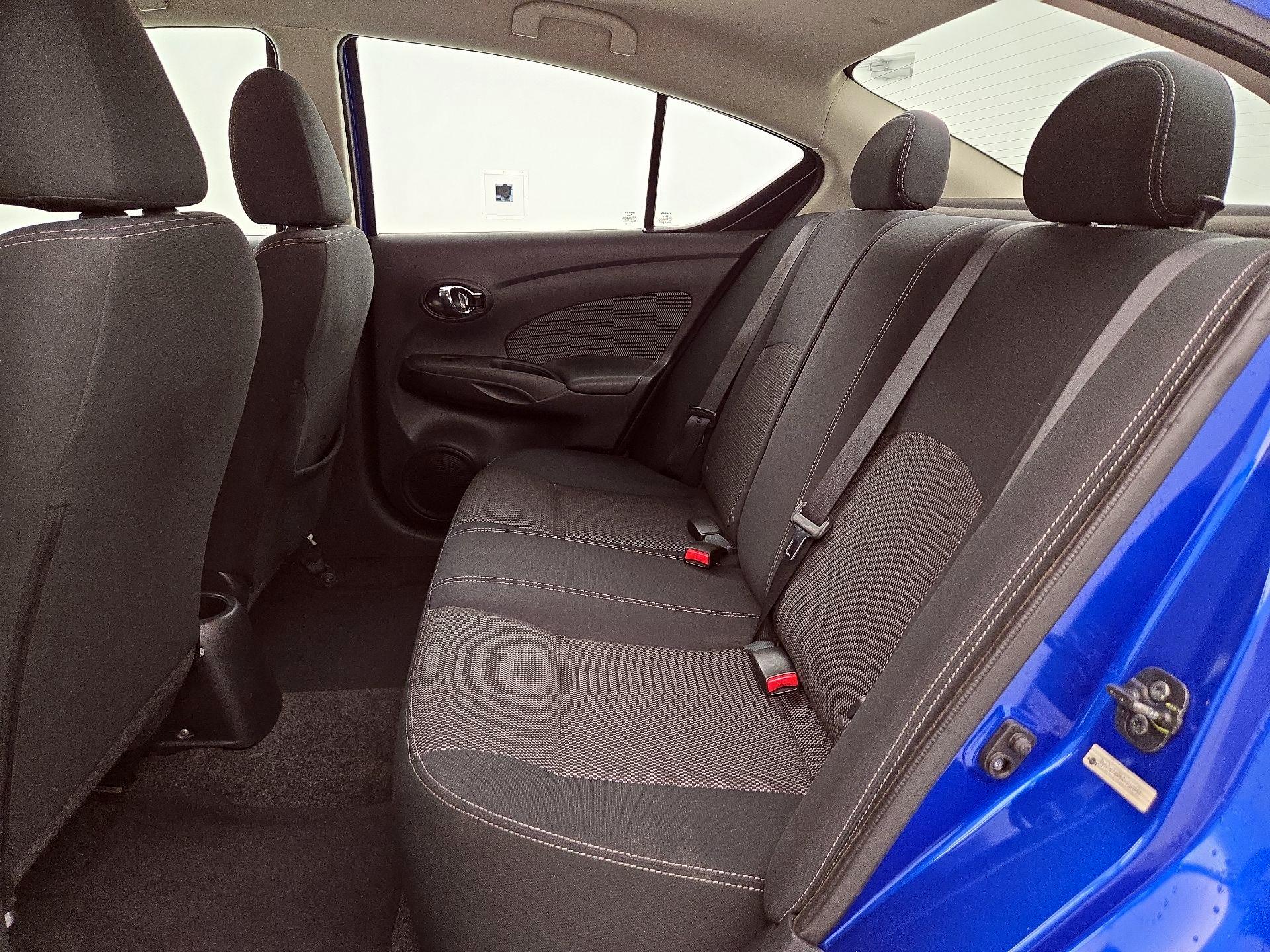 Thumbnail: 2016 Nissan Versa - 18