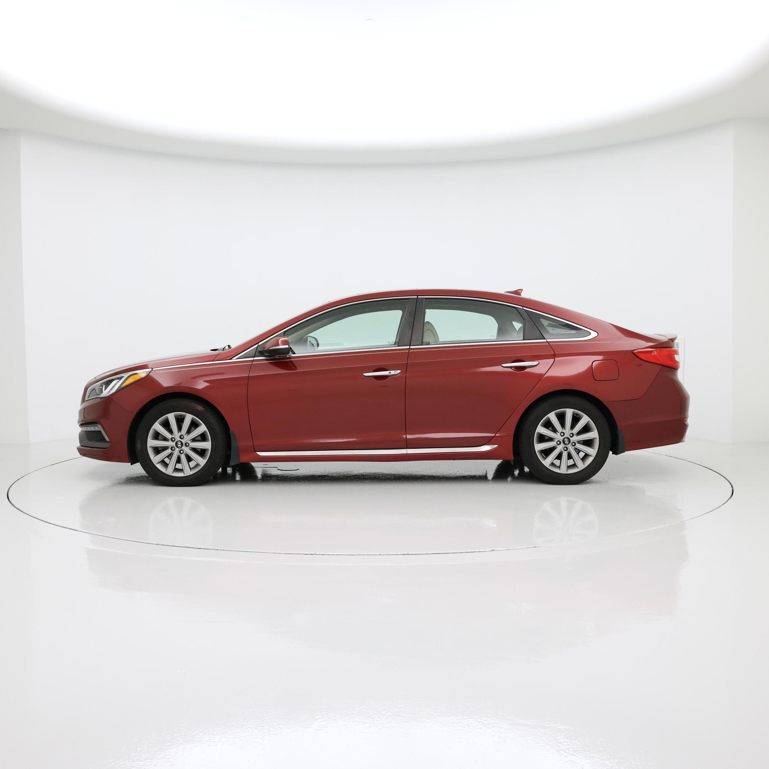 Thumbnail: 2016 Hyundai Sonata - 3