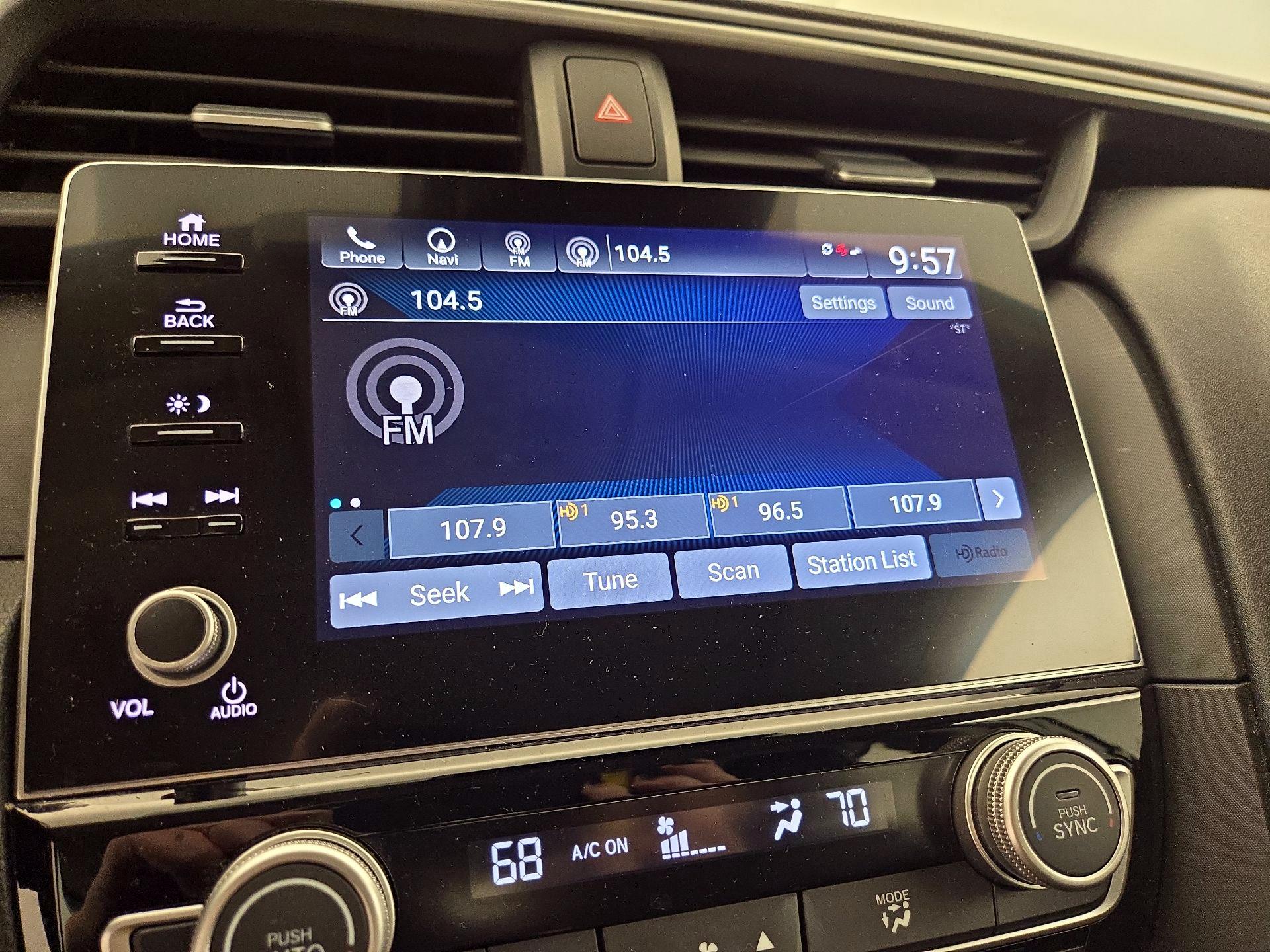 Thumbnail: 2021 Honda Insight - 16