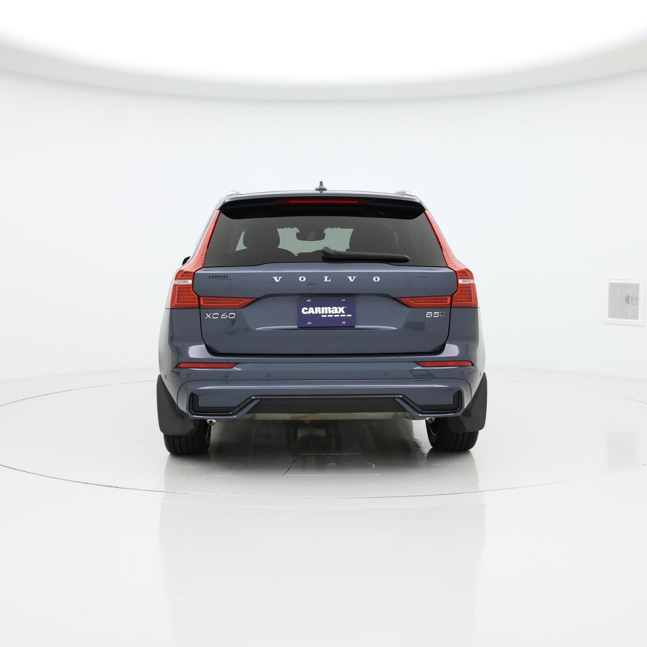Thumbnail: 2023 Volvo XC60 - 6