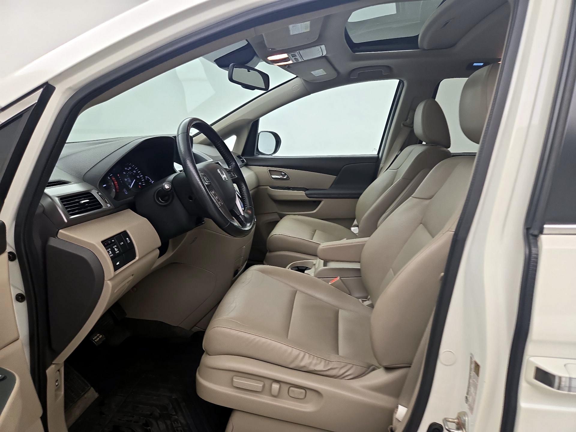 Thumbnail: 2017 Honda Odyssey - 11