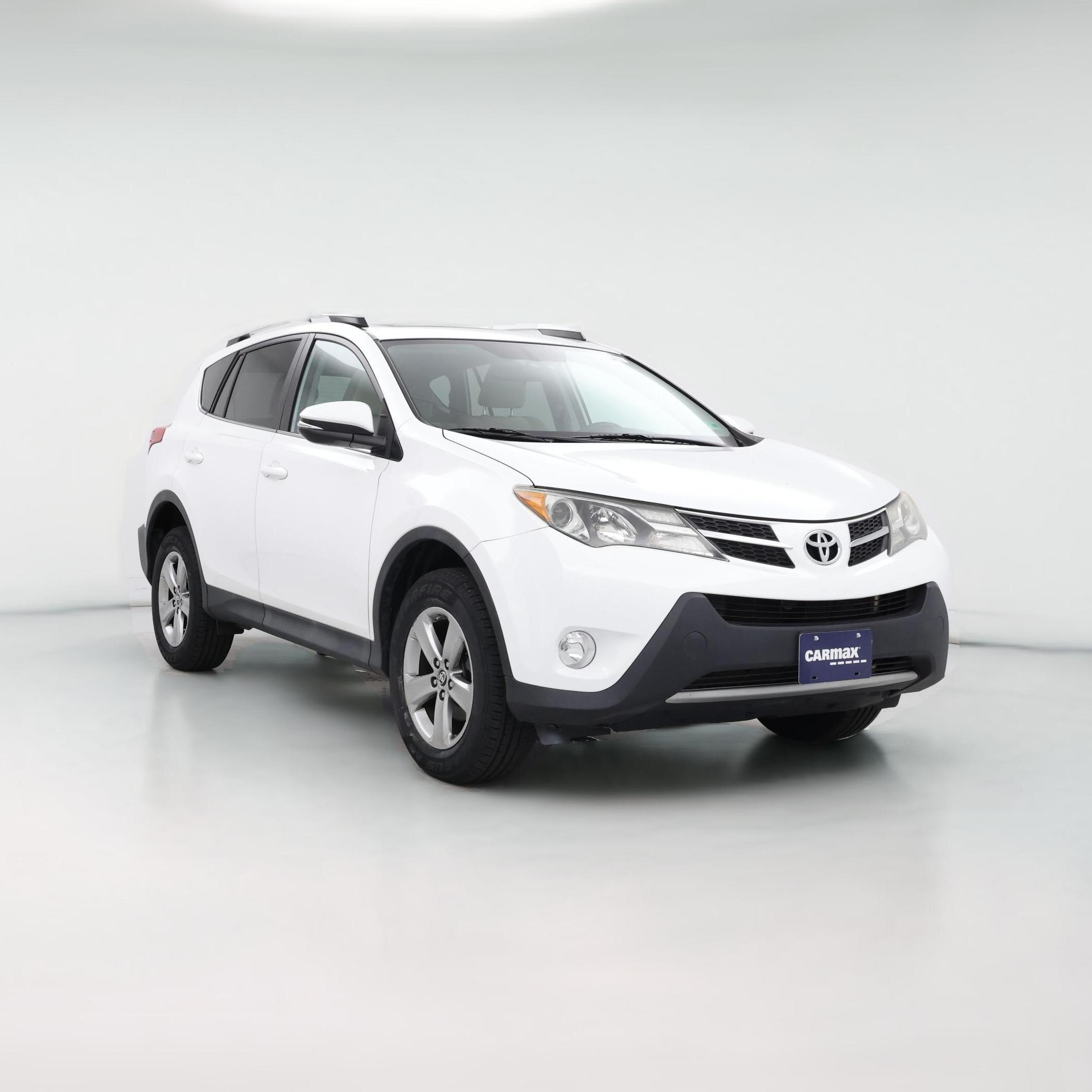 Thumbnail: 2015 Toyota RAV4 - 1
