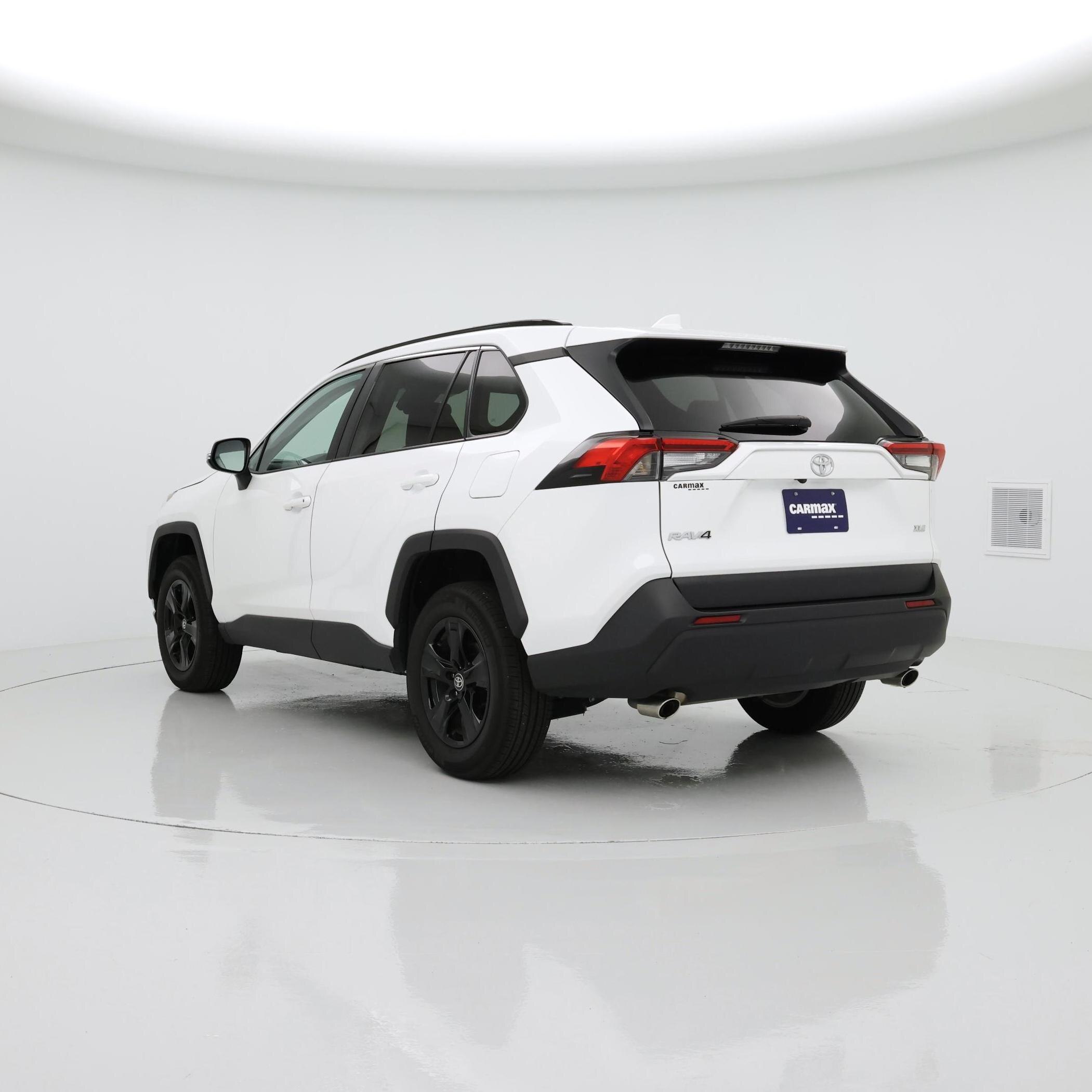 Thumbnail: 2024 Toyota RAV4 - 2
