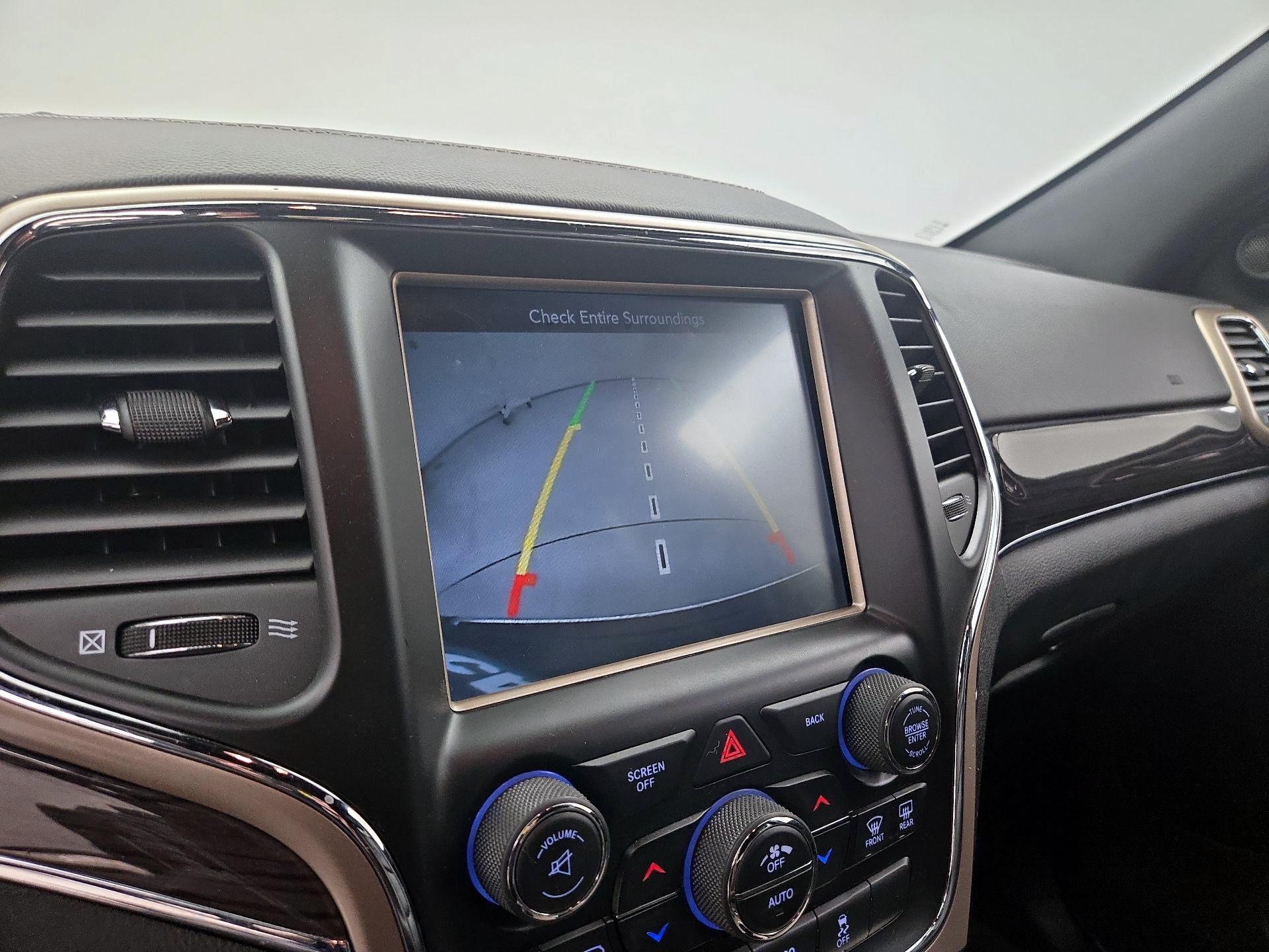 Thumbnail: 2014 Jeep Grand Cherokee - 15