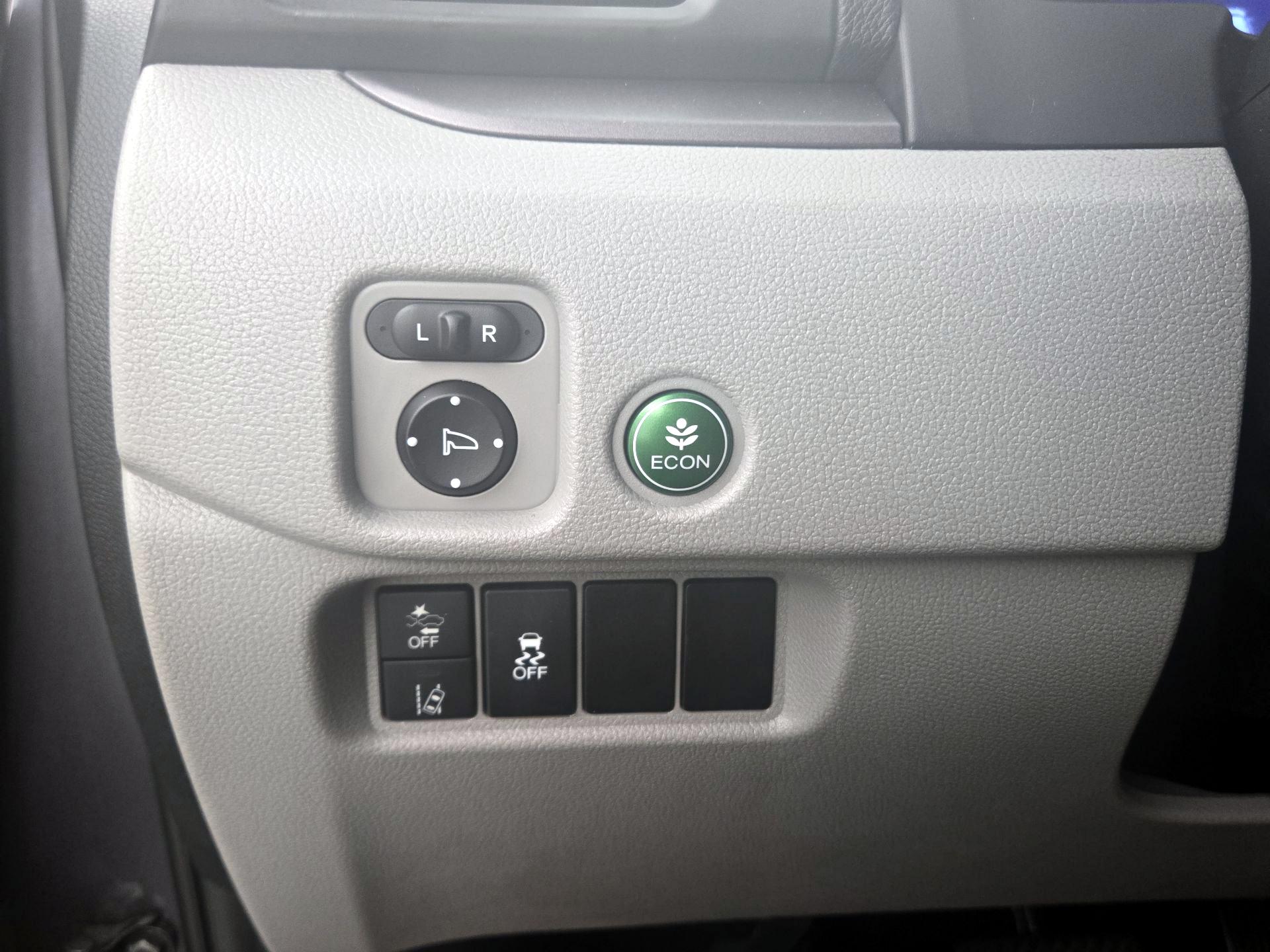 Thumbnail: 2019 Honda Pilot - 13