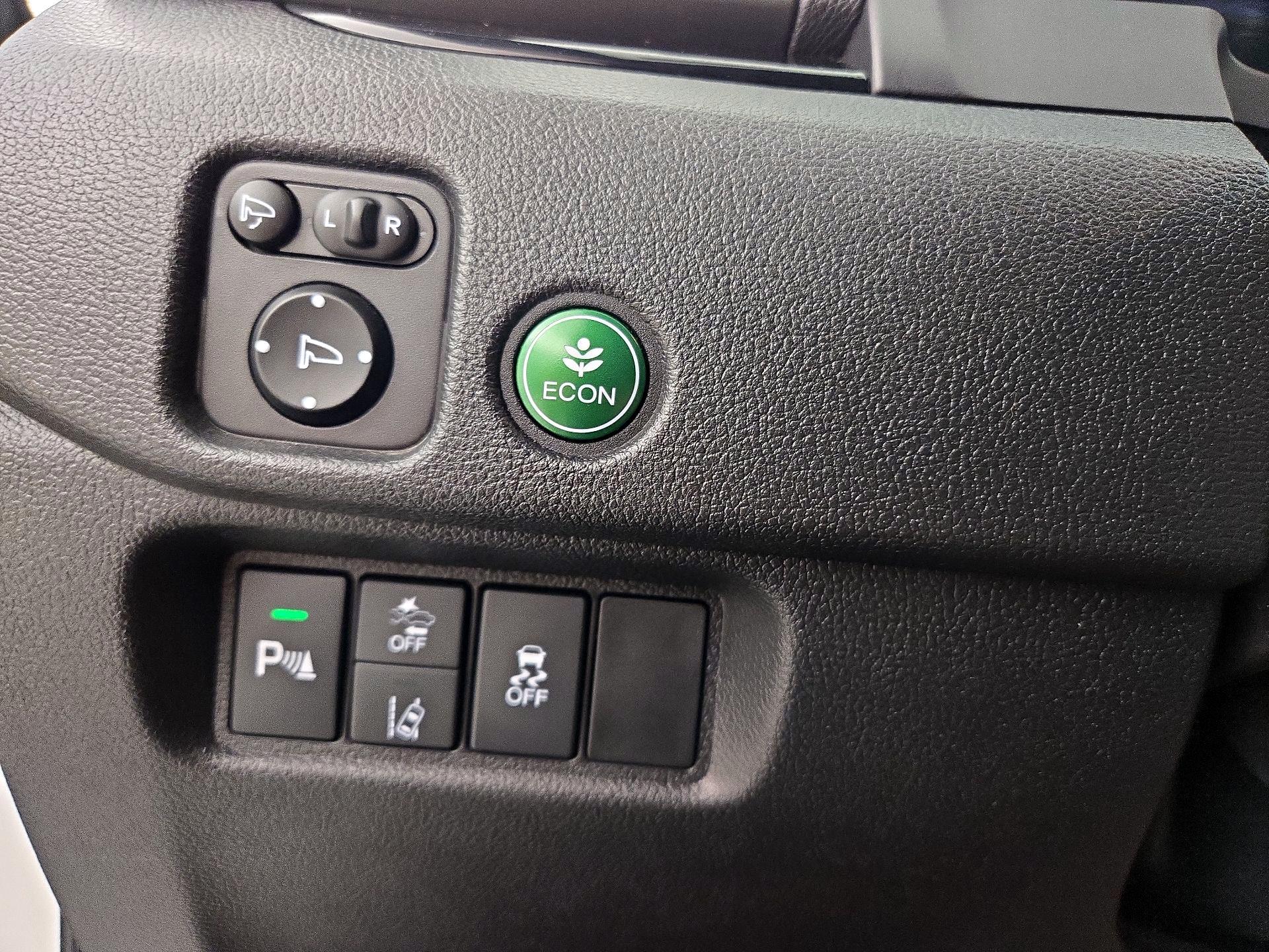Thumbnail: 2019 Honda Passport - 13