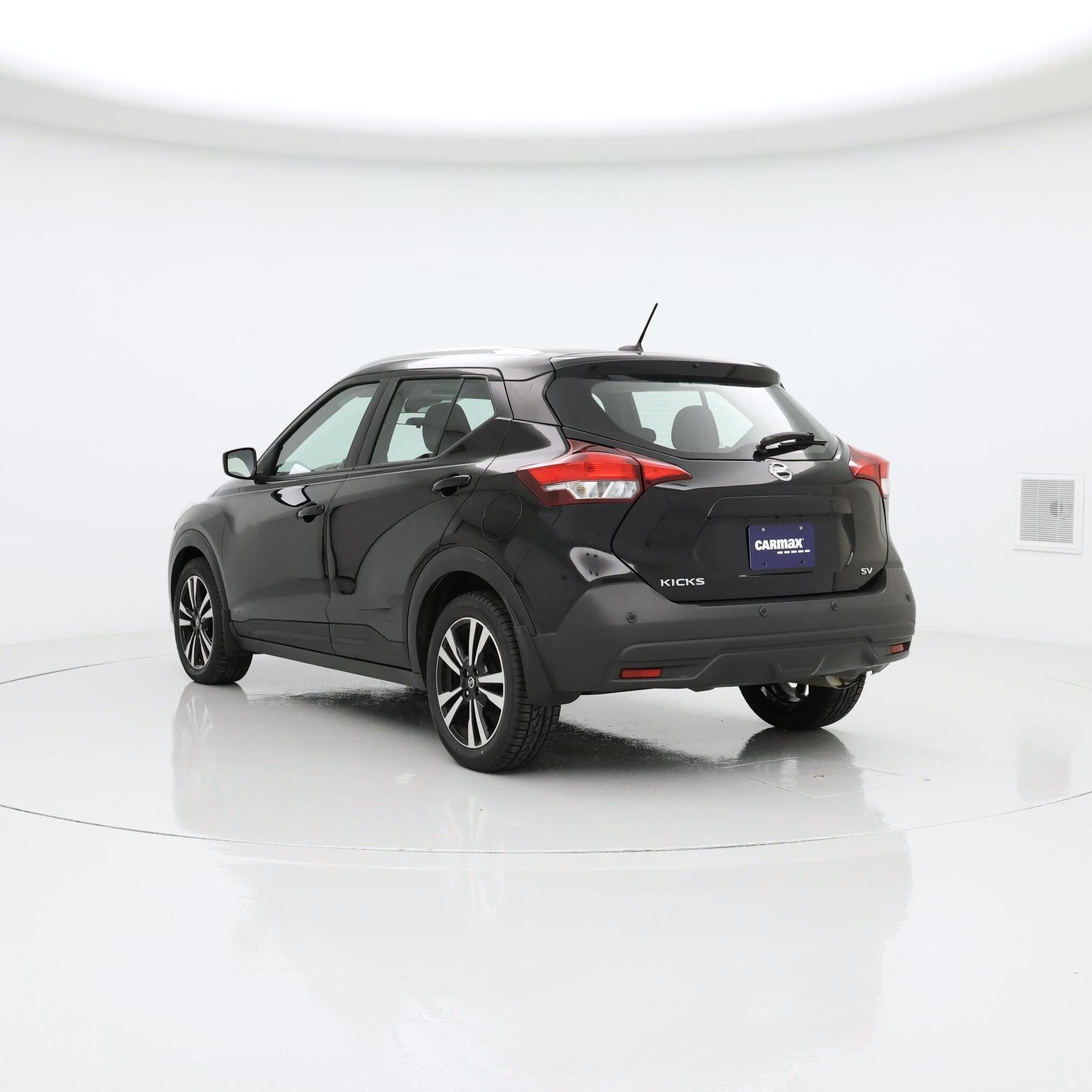 Thumbnail: 2020 Nissan Kicks - 2