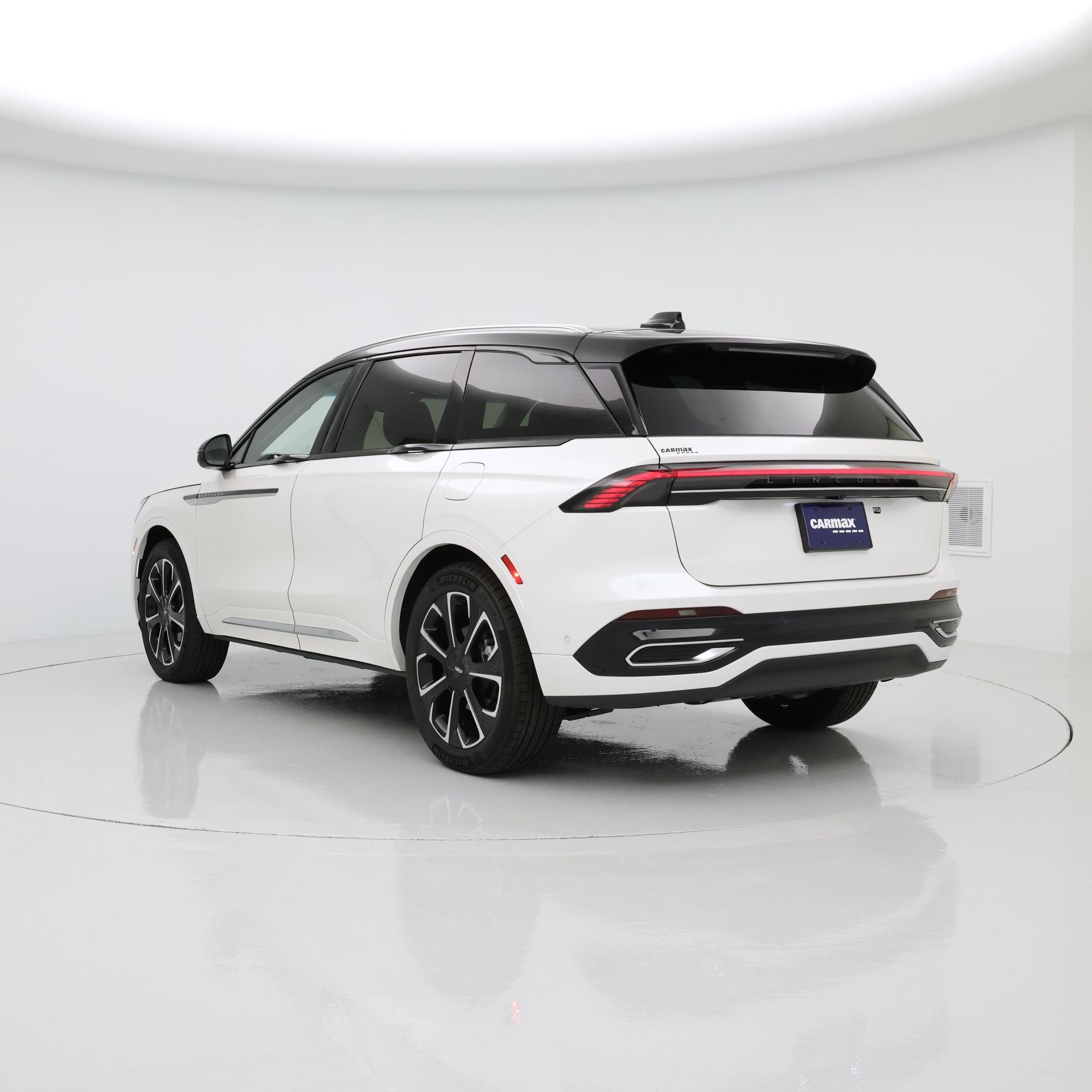 Thumbnail: 2024 Lincoln Nautilus - 2