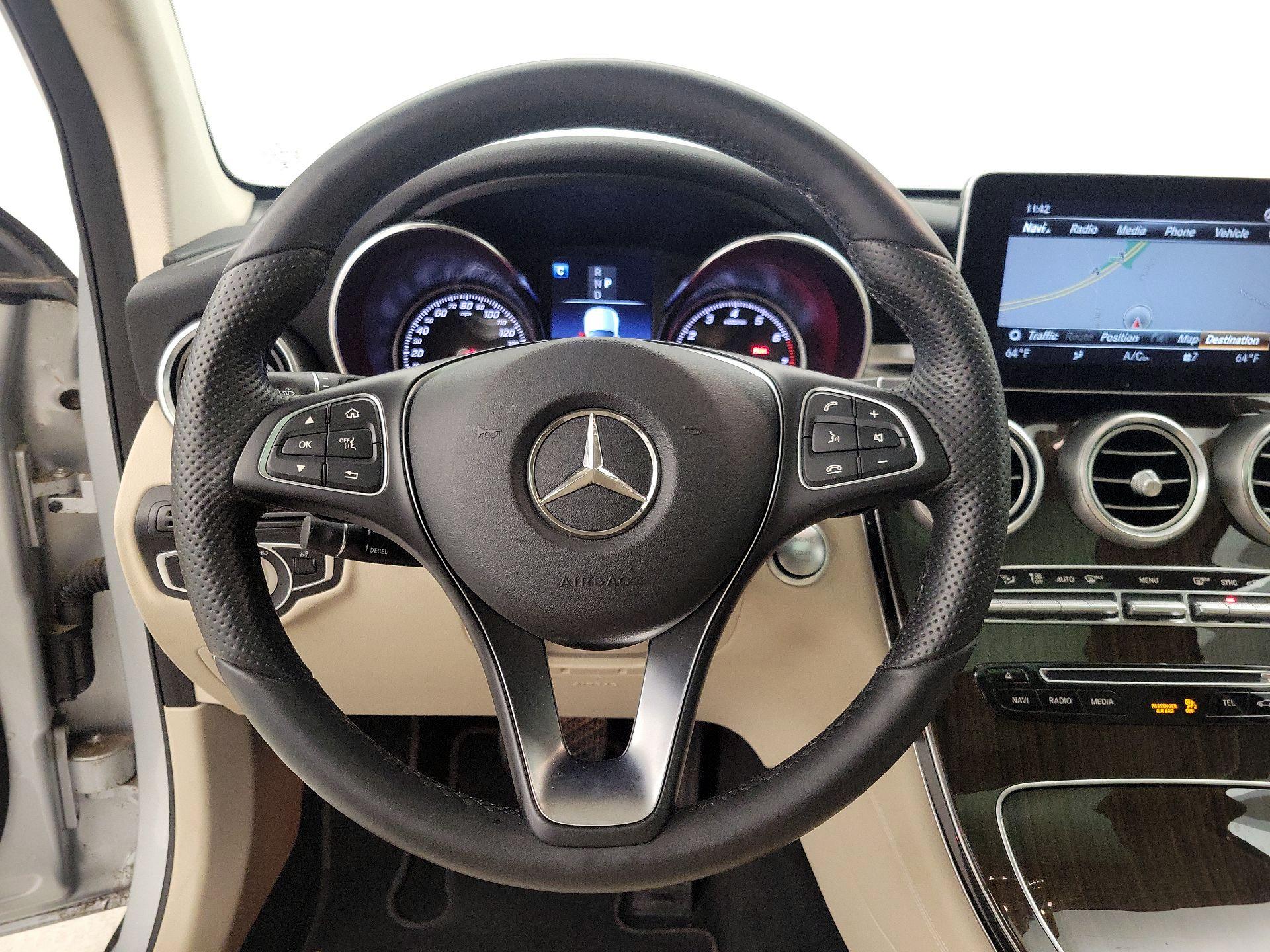 Thumbnail: 2018 Mercedes-Benz GLC - 10