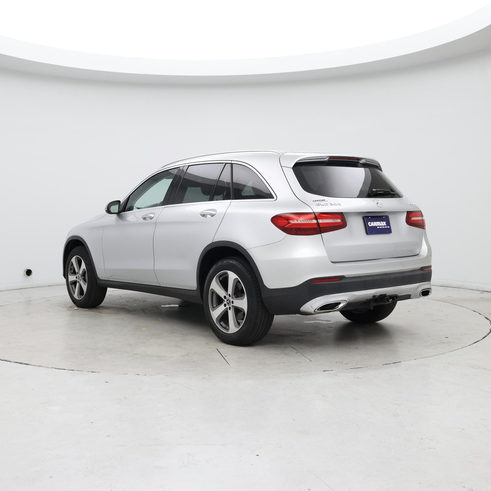 Thumbnail: 2018 Mercedes-Benz GLC - 2