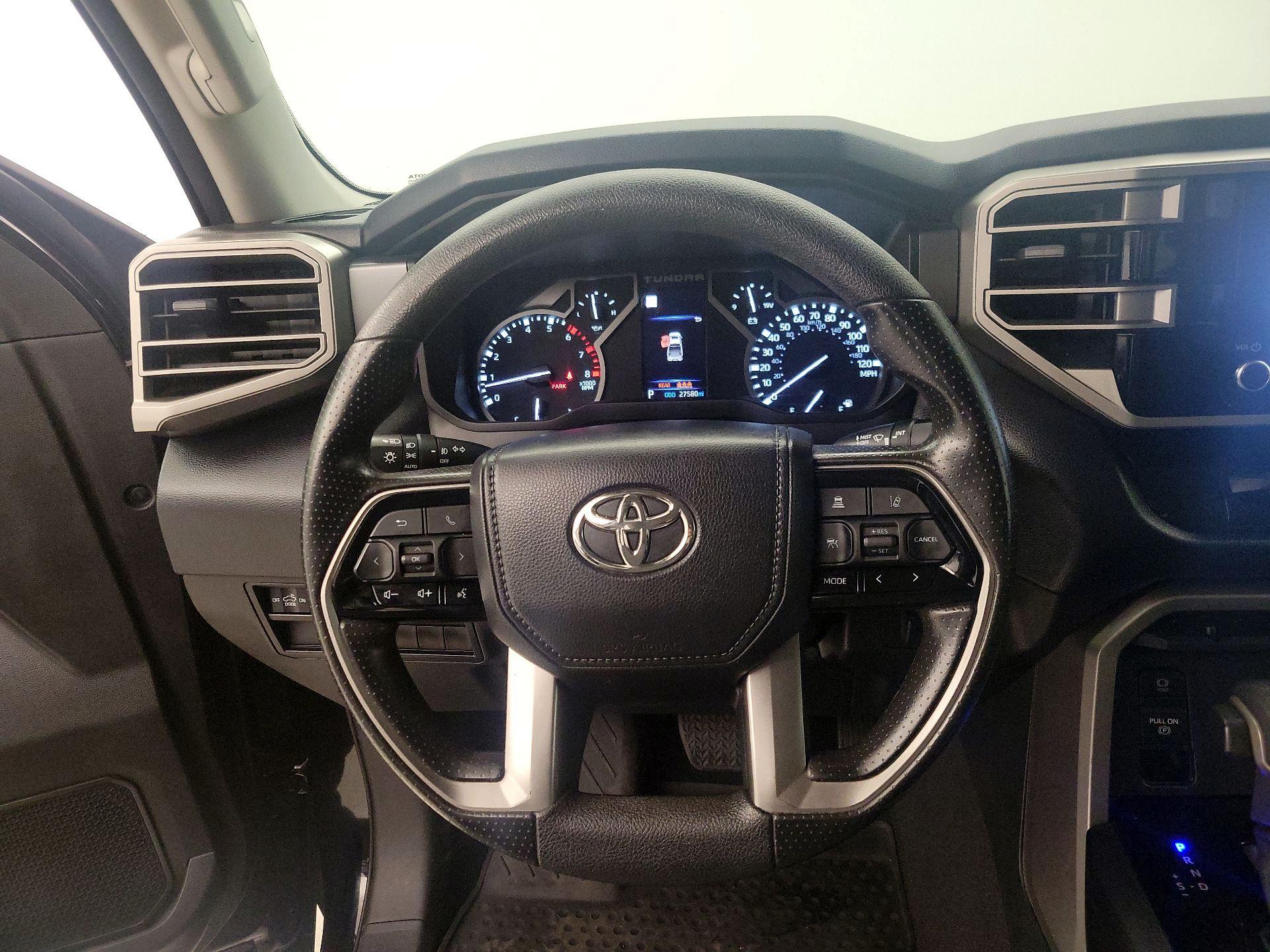 Thumbnail: 2023 Toyota Tundra - 10