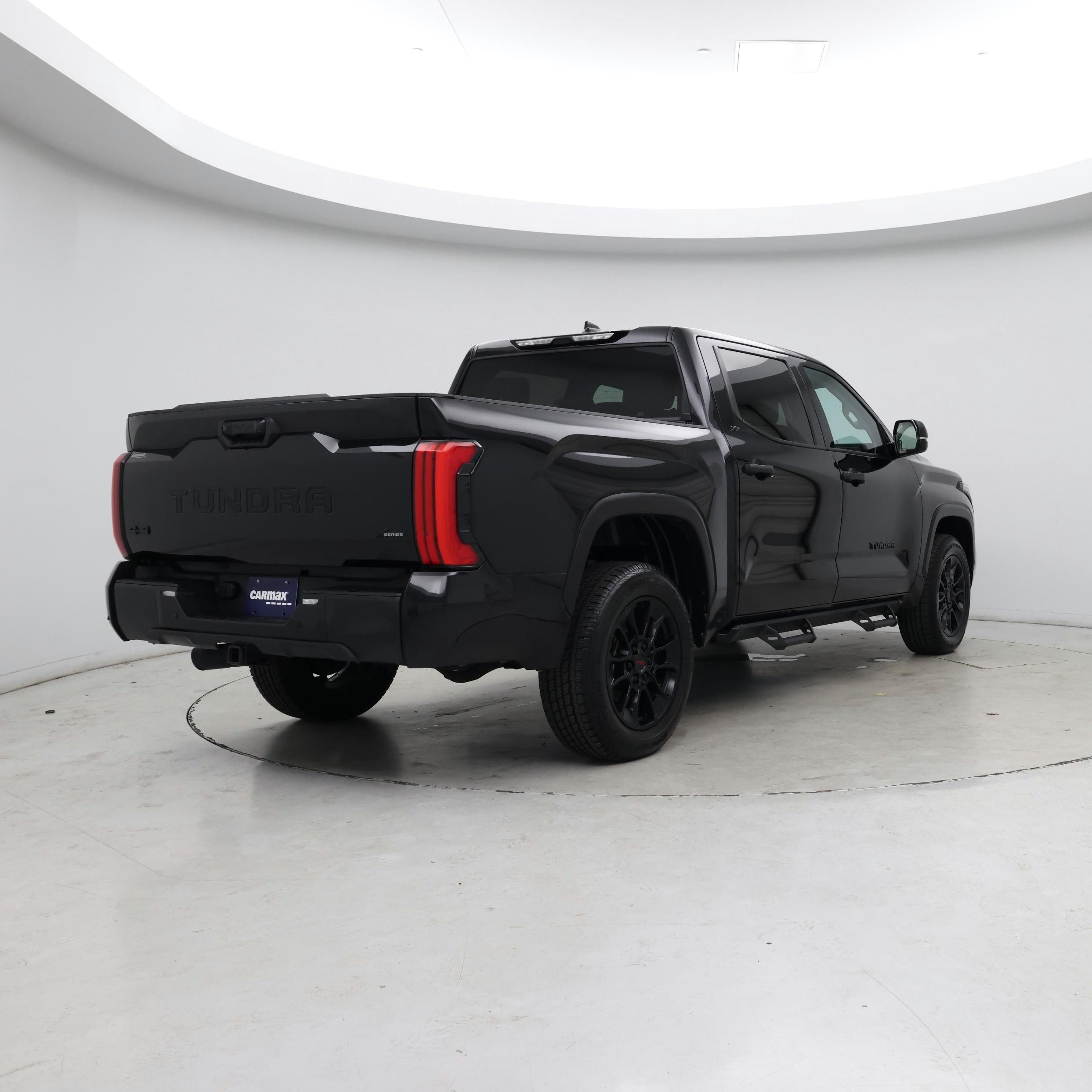Thumbnail: 2023 Toyota Tundra - 8