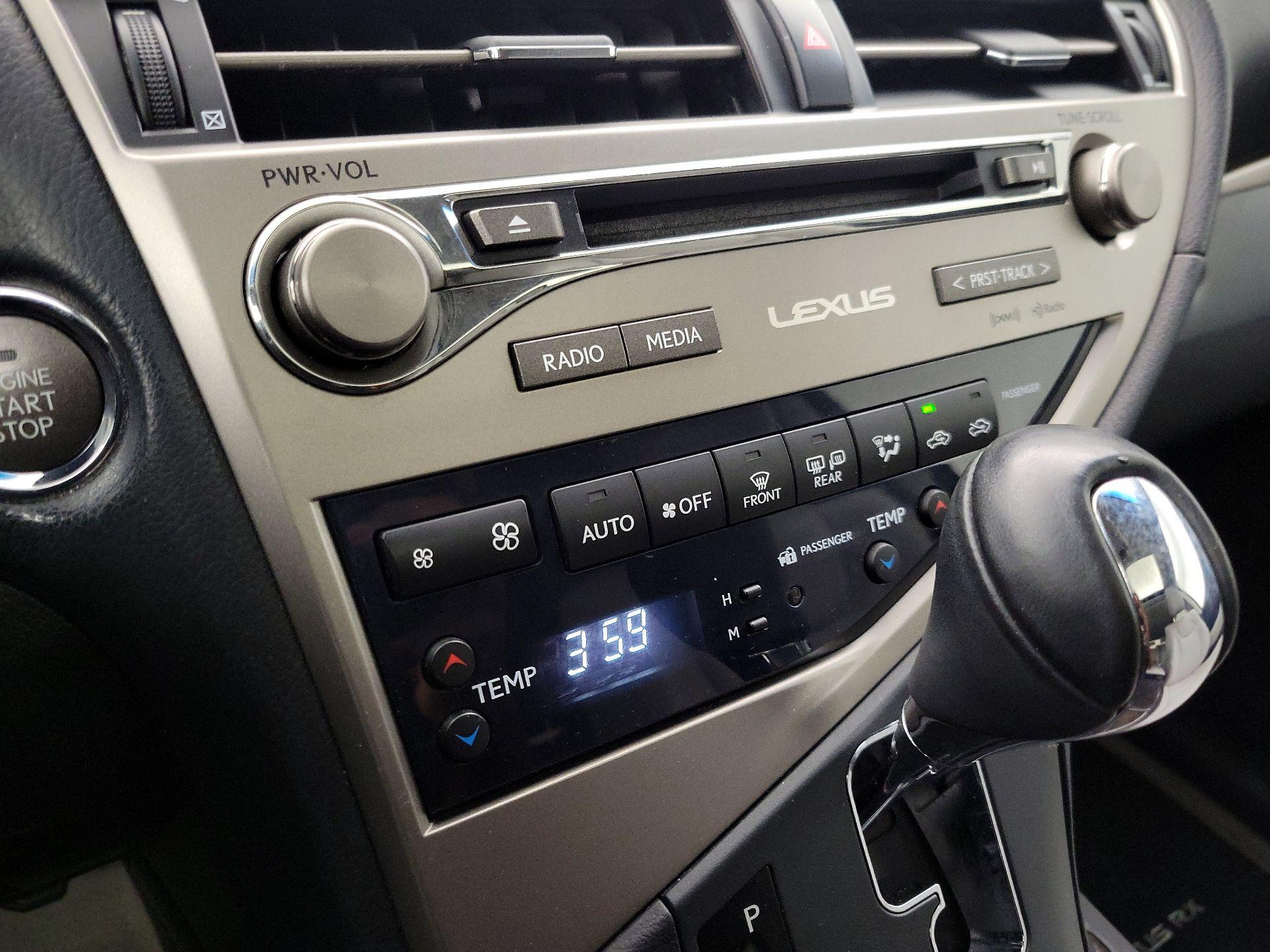 Thumbnail: 2015 Lexus RX - 16