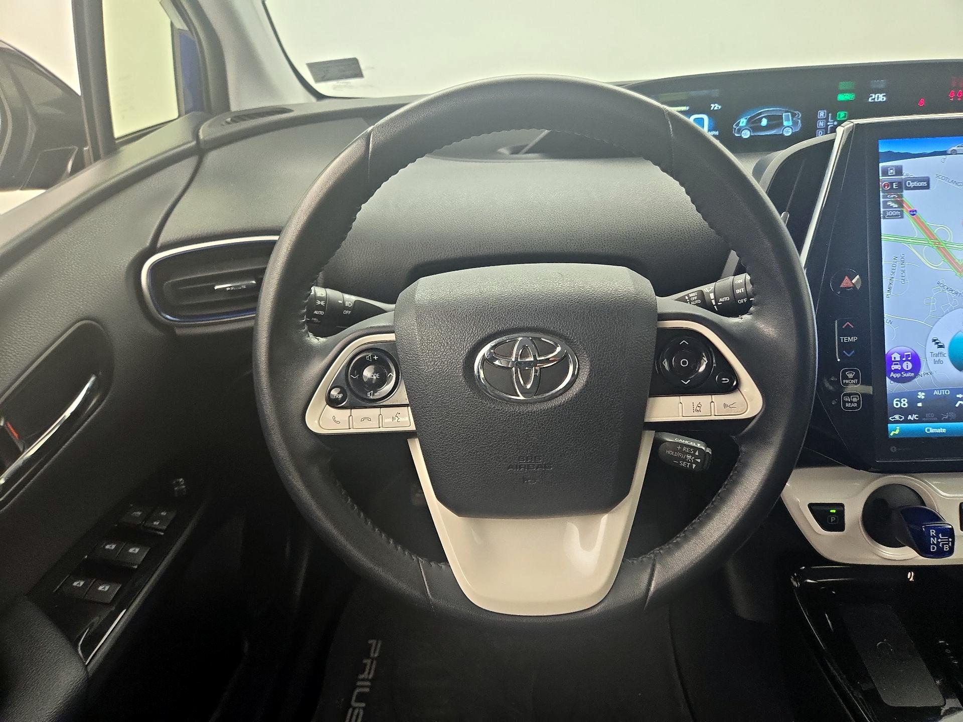Thumbnail: 2018 Toyota Prius - 10