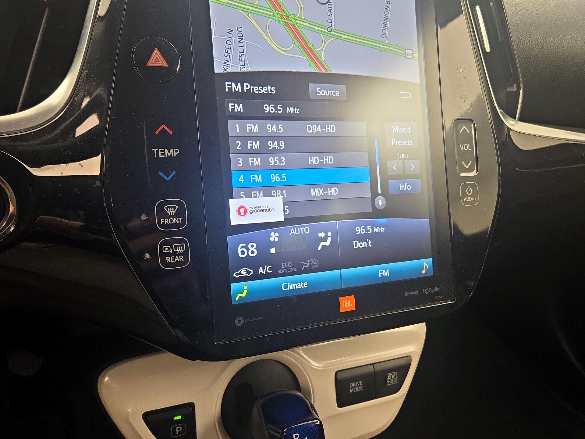 Thumbnail: 2018 Toyota Prius - 16