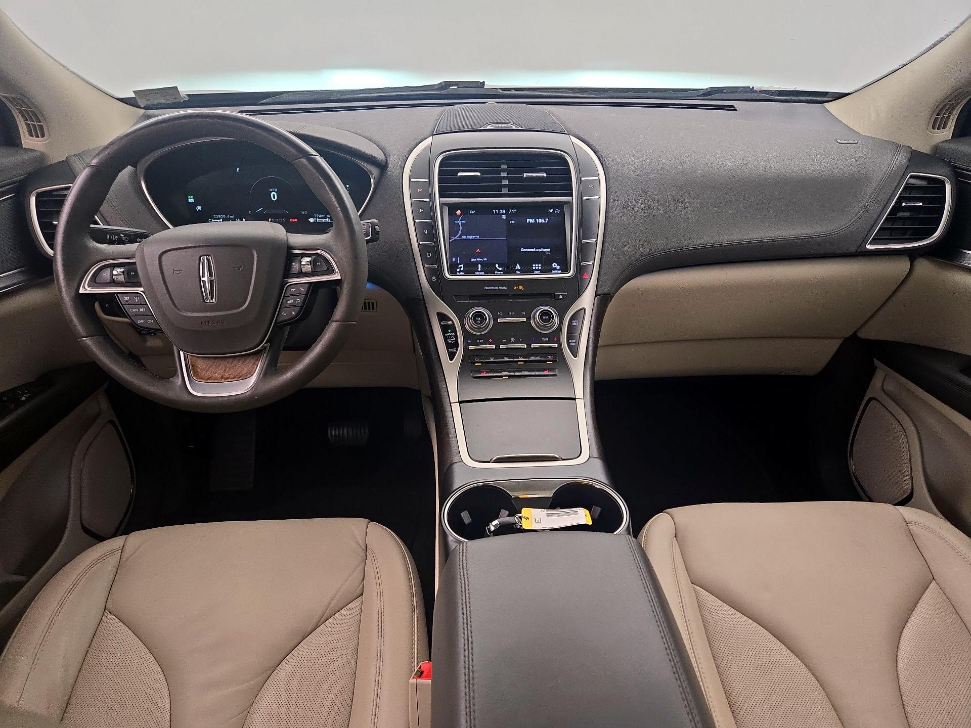 Thumbnail: 2019 Lincoln Nautilus - 9
