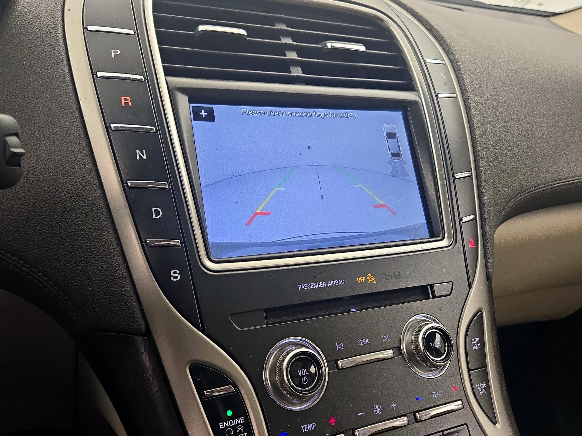 Thumbnail: 2019 Lincoln Nautilus - 15