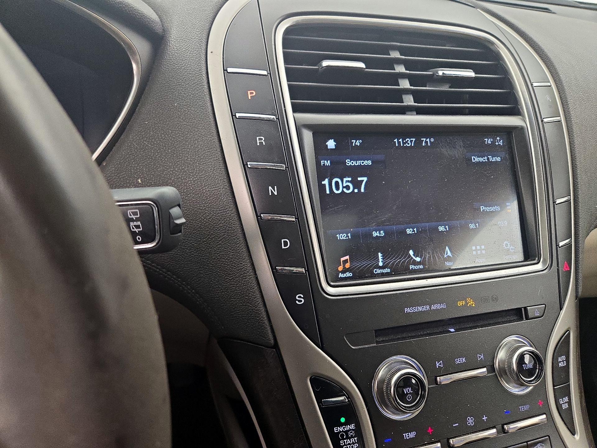 Thumbnail: 2019 Lincoln Nautilus - 18