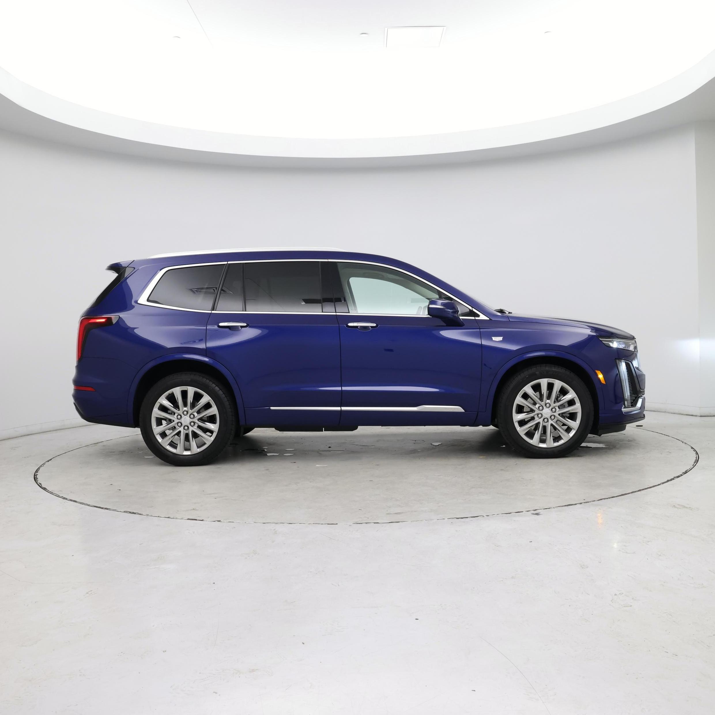Thumbnail: 2024 Cadillac XT6 - 7