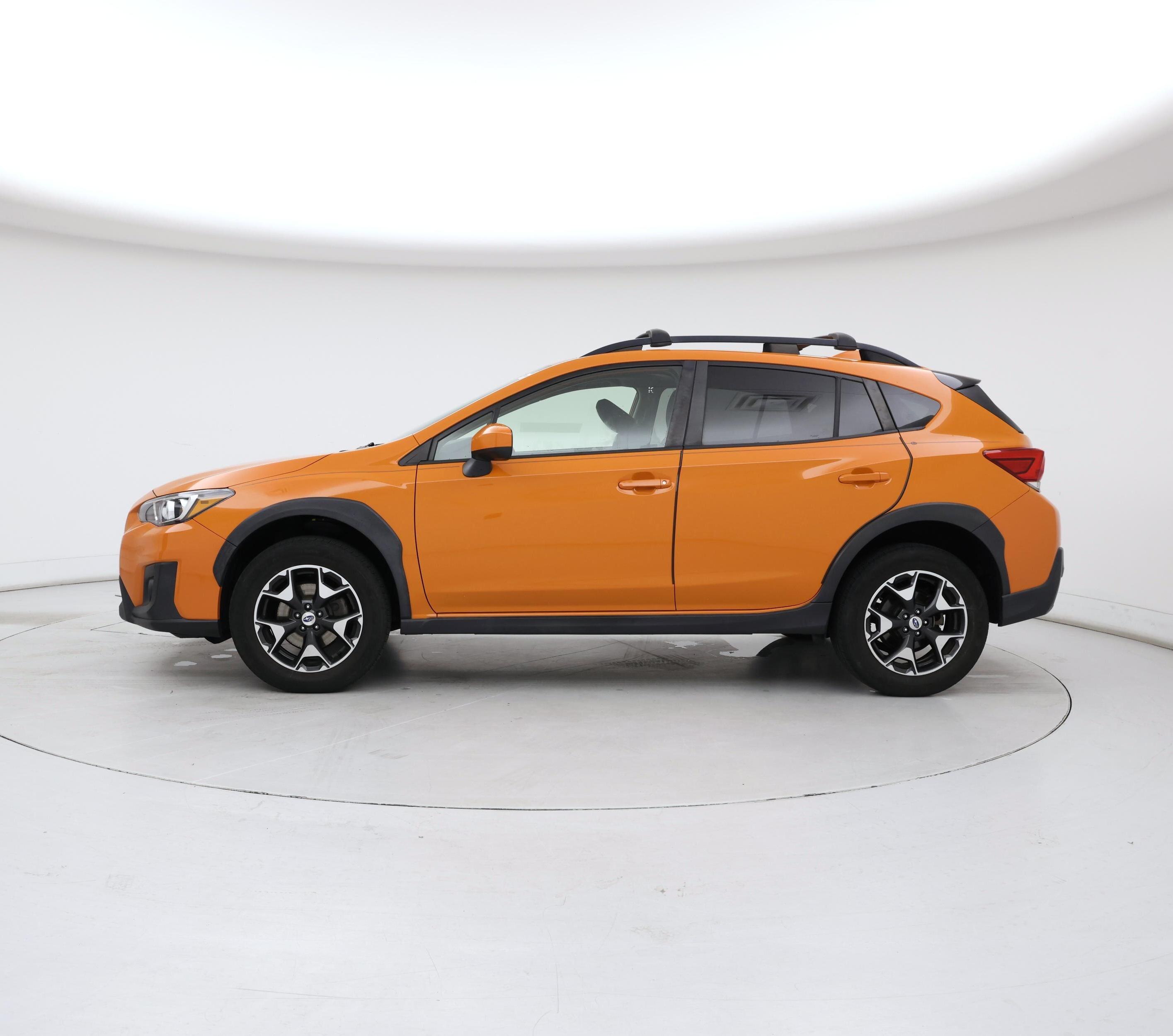 Thumbnail: 2018 Subaru Crosstrek - 3