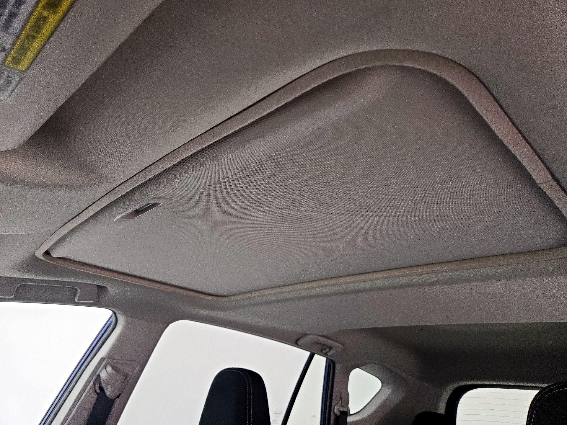Thumbnail: 2015 Toyota RAV4 - 19