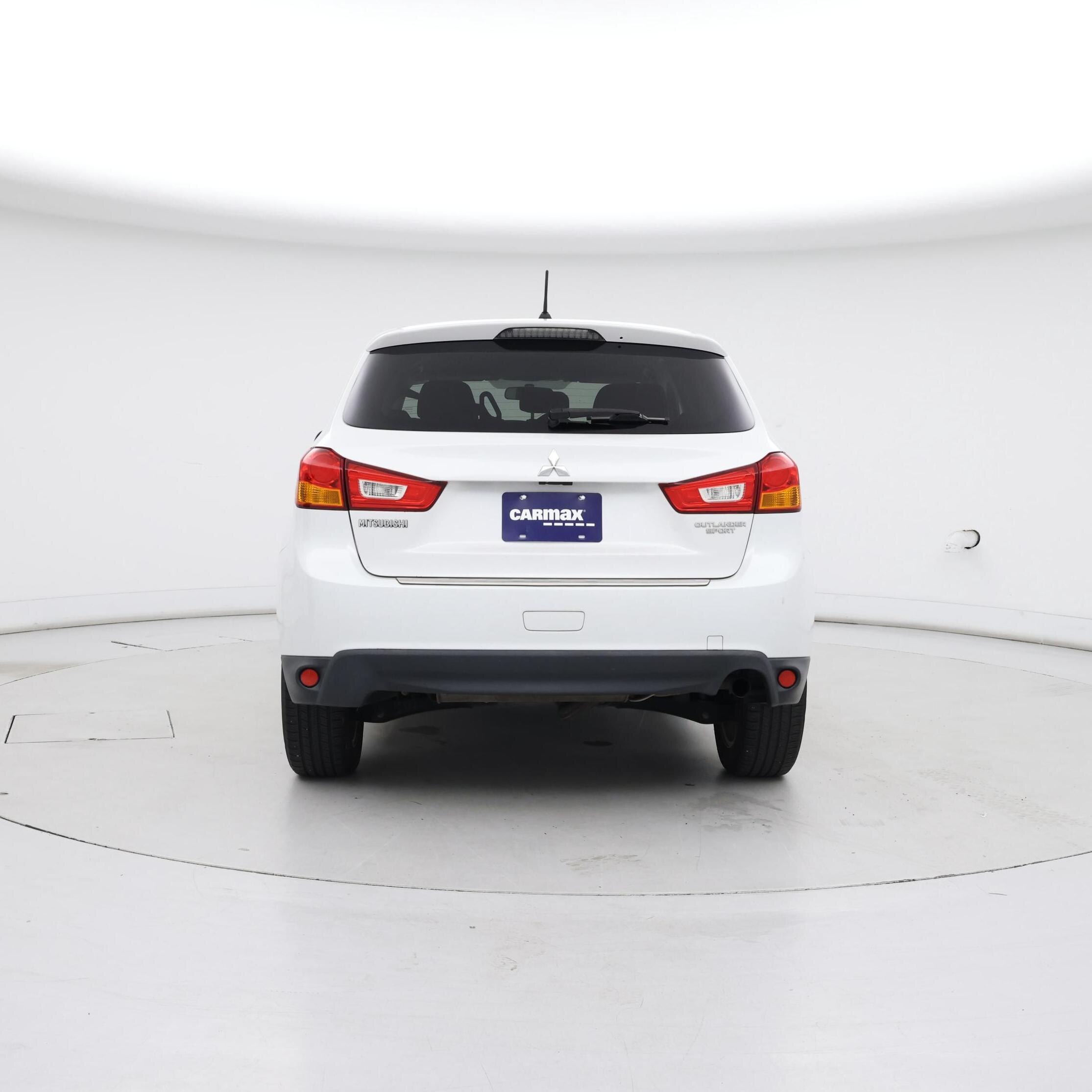 Thumbnail: 2014 Mitsubishi Outlander Sport - 6