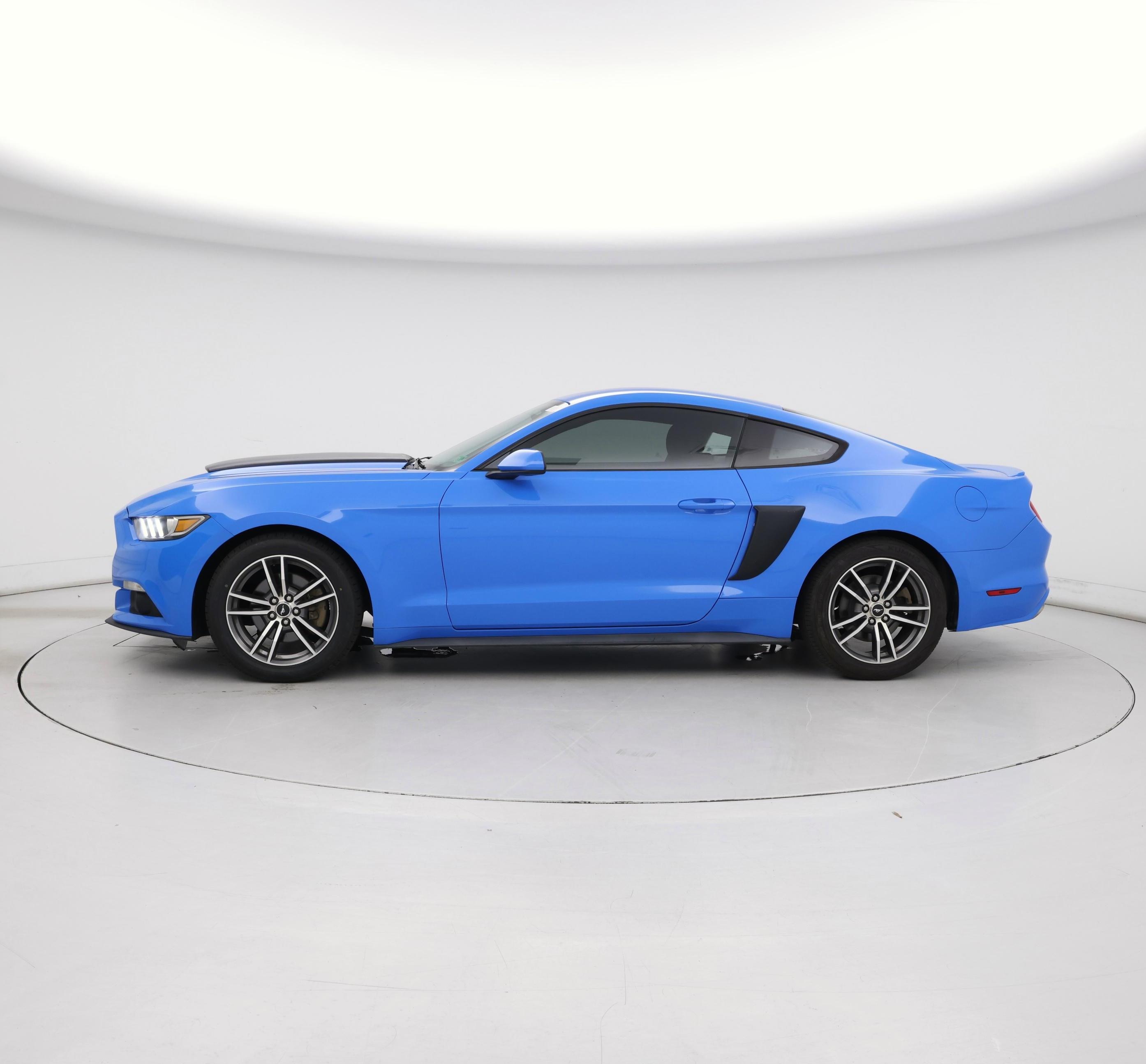 Thumbnail: 2017 Ford Mustang - 3