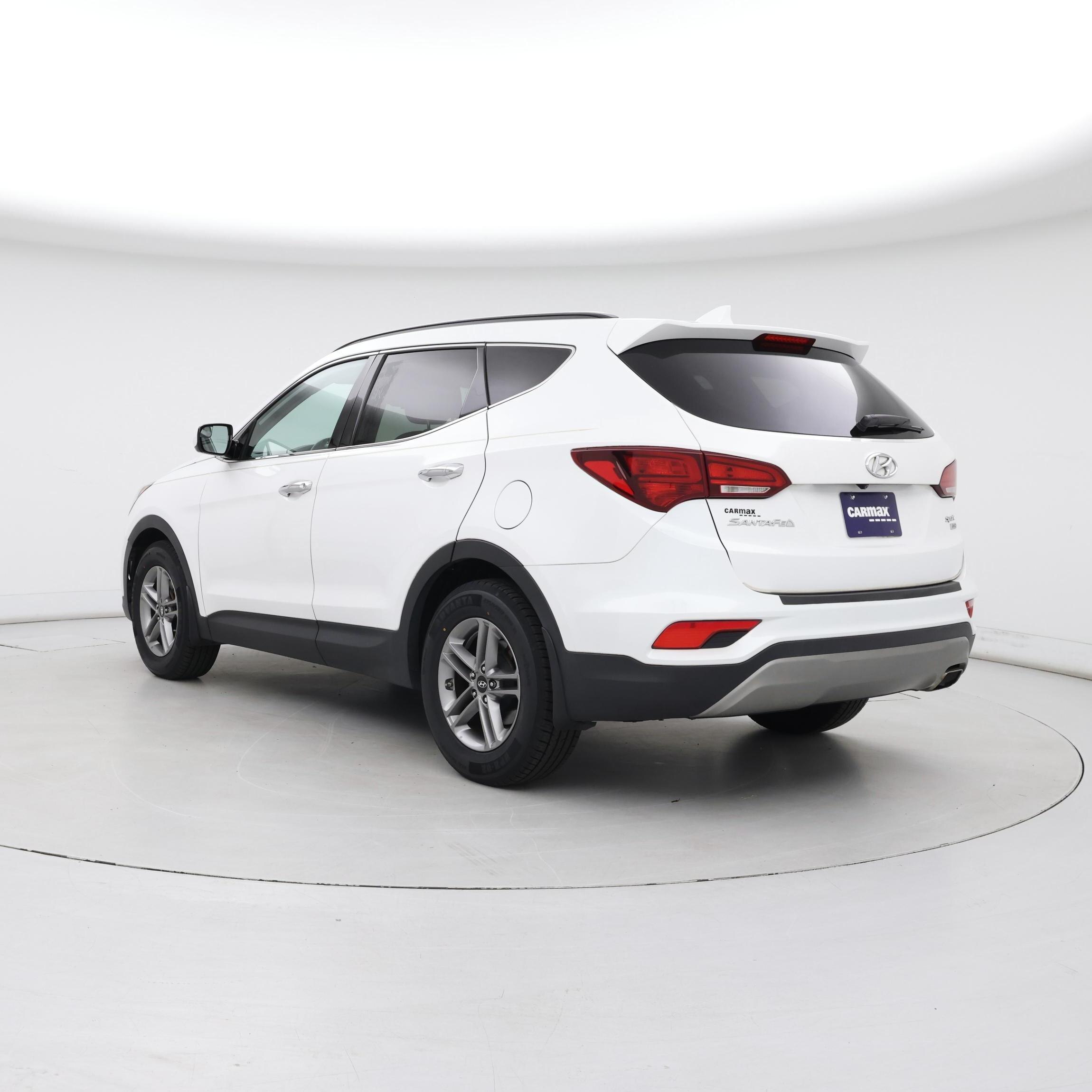 Thumbnail: 2017 Hyundai Santa Fe - 2