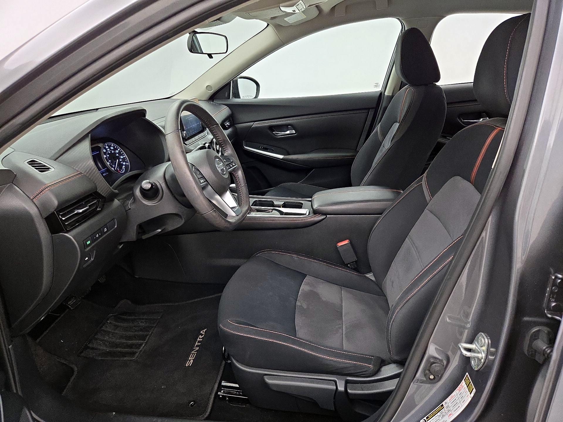 Thumbnail: 2020 Nissan Sentra - 11