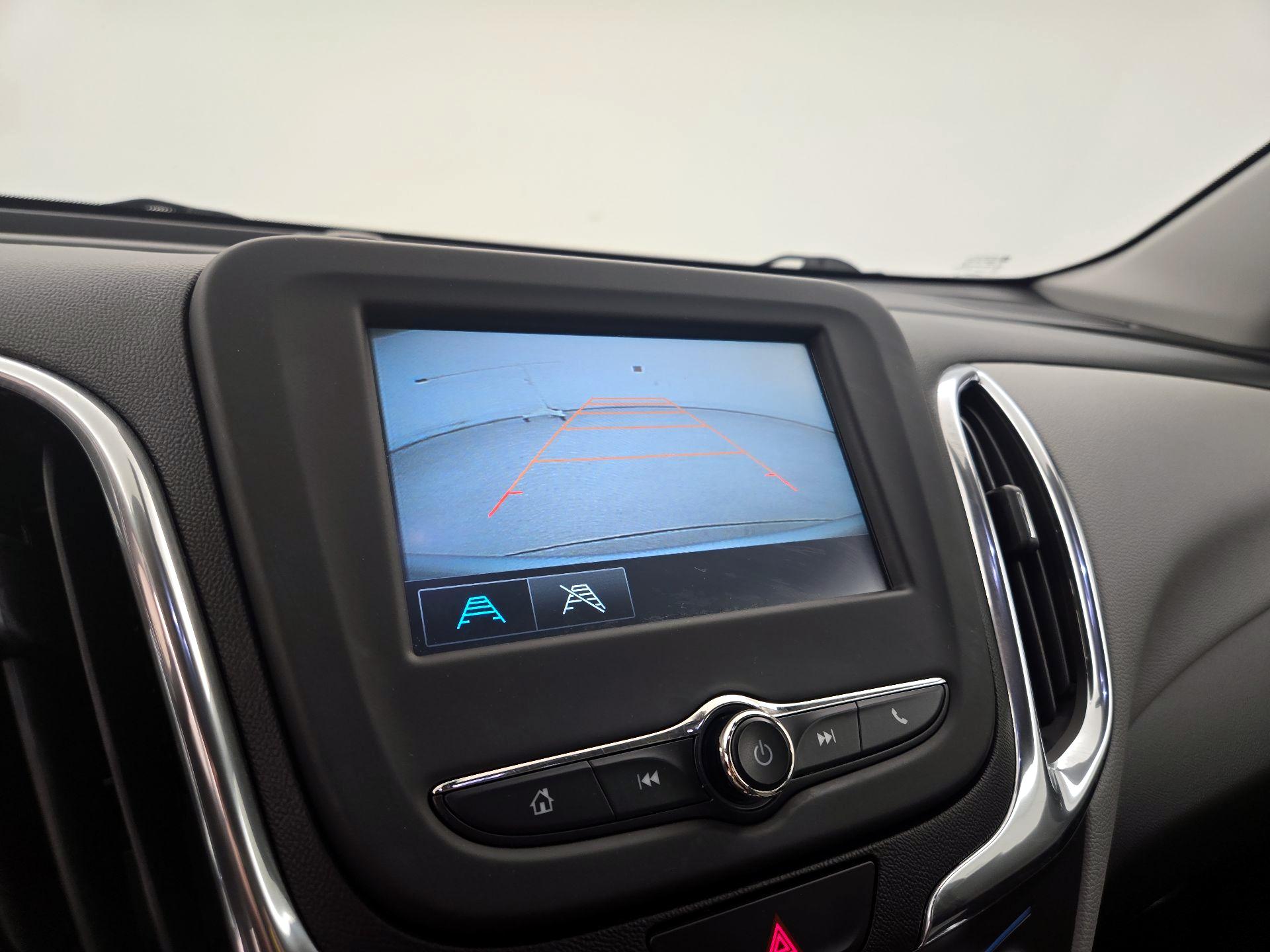 Thumbnail: 2018 Chevrolet Equinox - 14
